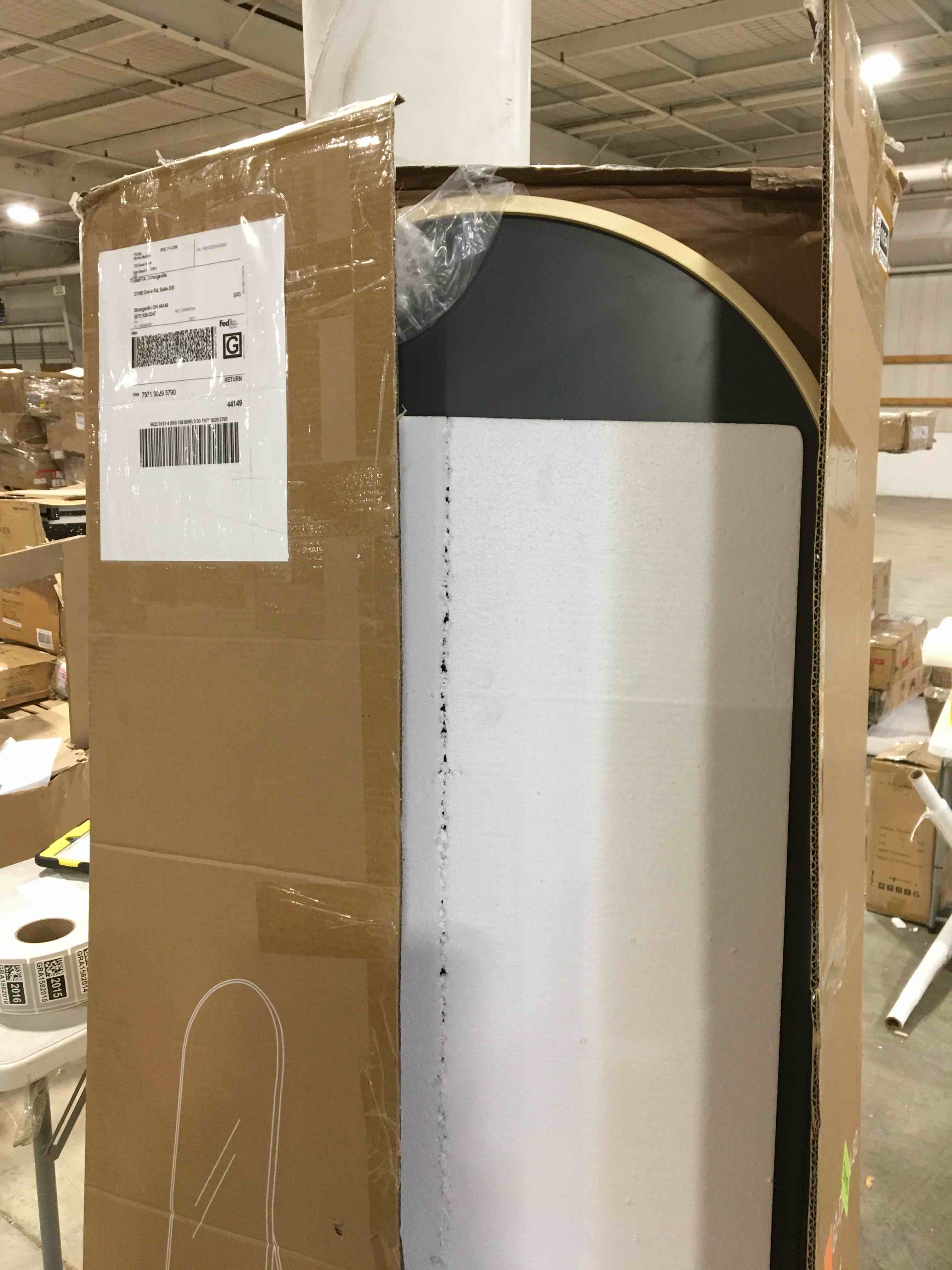 https://s3.amazonaws.com/lotting-images-prod/bidfta/BRN1621054_1738943214700.jpeg
