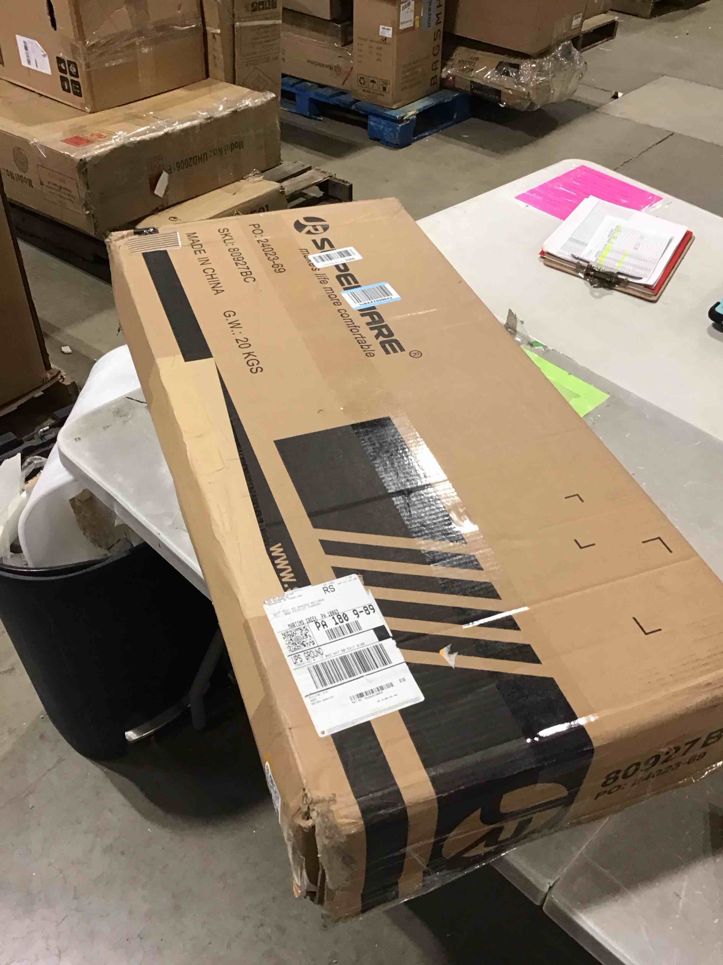 https://s3.amazonaws.com/lotting-images-prod/bidfta/BRN1622884_1741287117430.jpeg