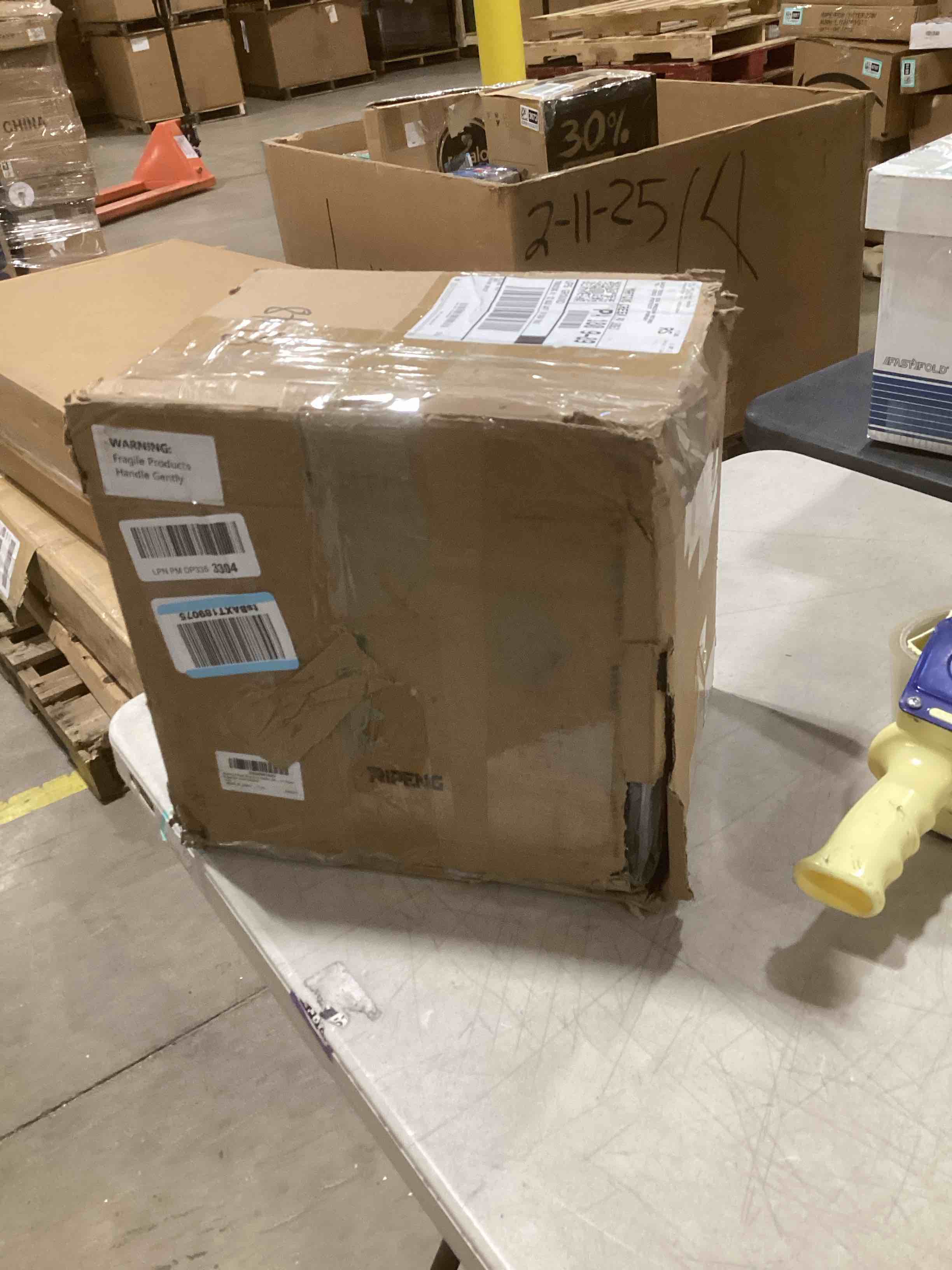 https://s3.amazonaws.com/lotting-images-prod/bidfta/BRN1623673_1742299547138.jpeg