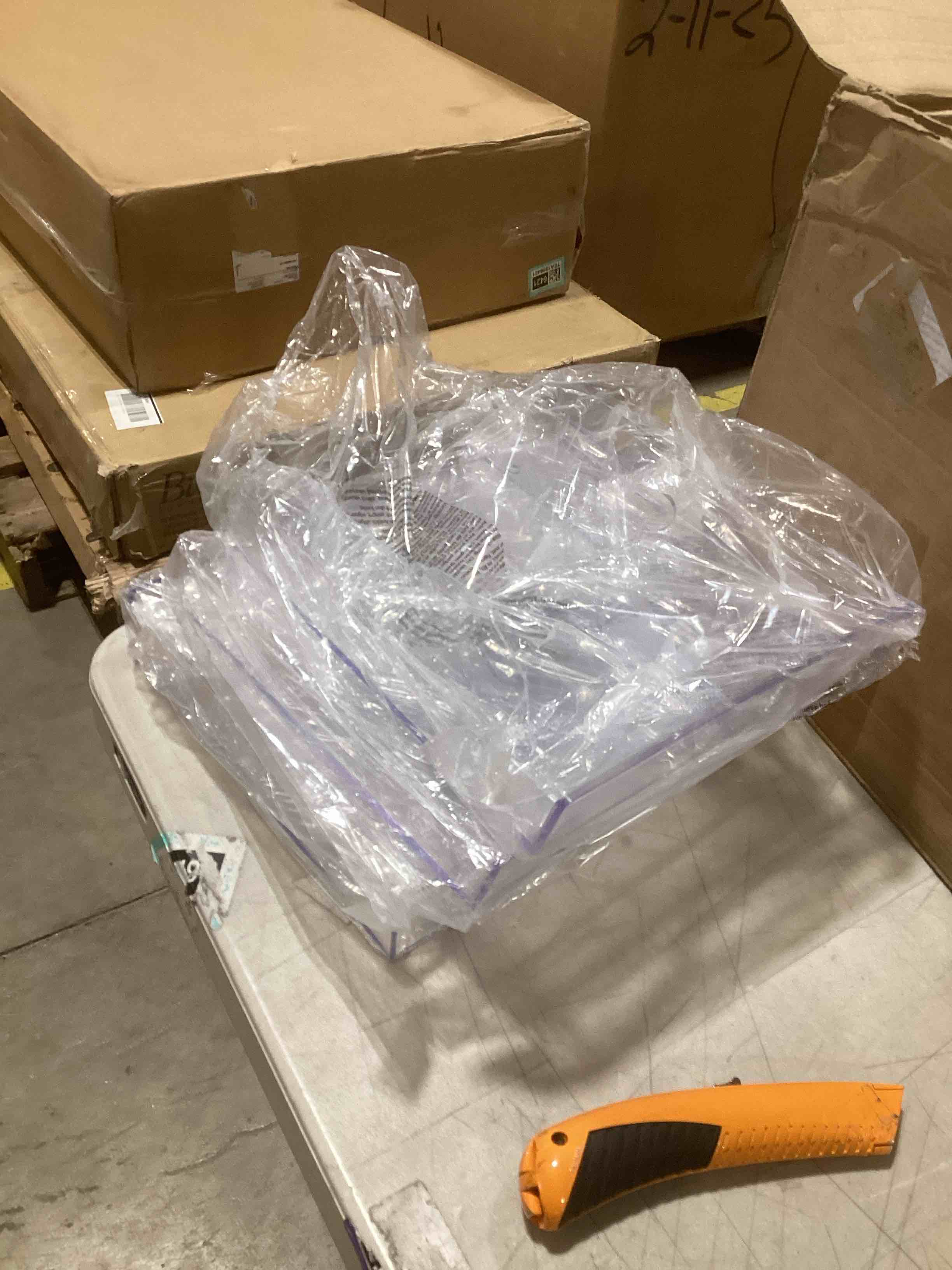 https://s3.amazonaws.com/lotting-images-prod/bidfta/BRN1623673_1742299586793.jpeg