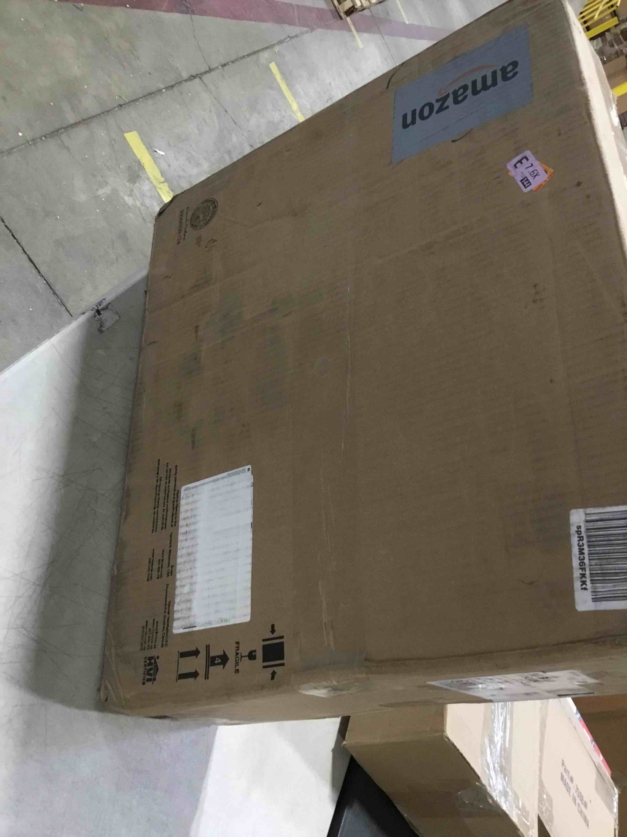 https://s3.amazonaws.com/lotting-images-prod/bidfta/BRN1623830_1742393075129.jpeg