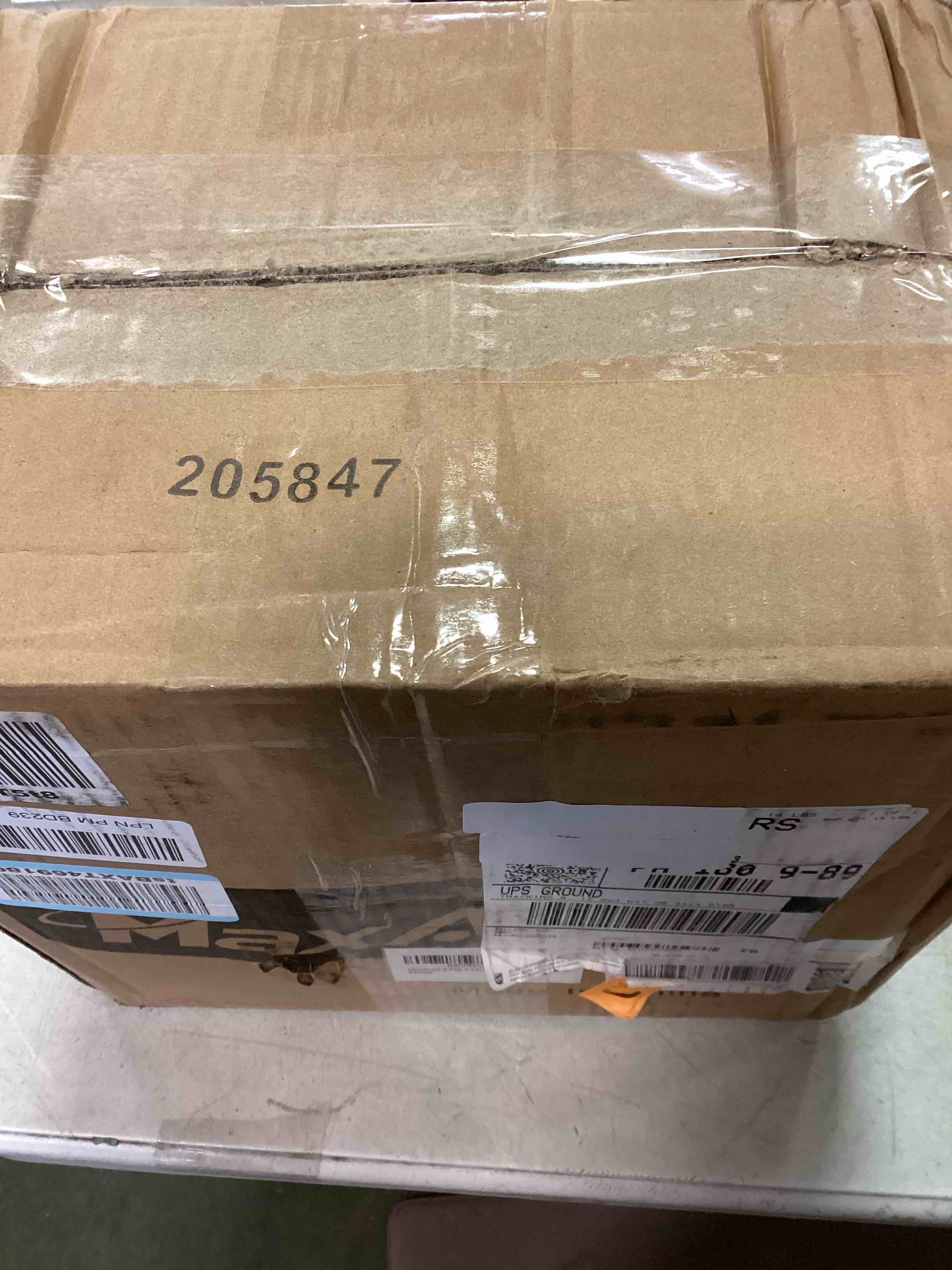 https://s3.amazonaws.com/lotting-images-prod/bidfta/BRN1630918_1733155546233.jpeg