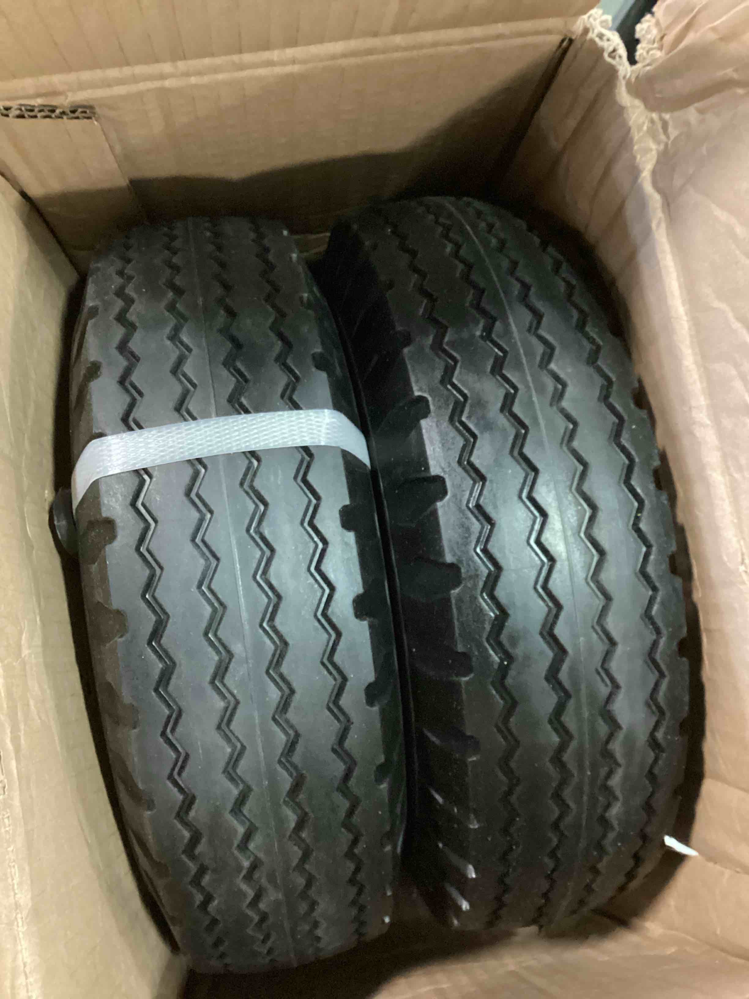 https://s3.amazonaws.com/lotting-images-prod/bidfta/BRN1630918_1733155562965.jpeg