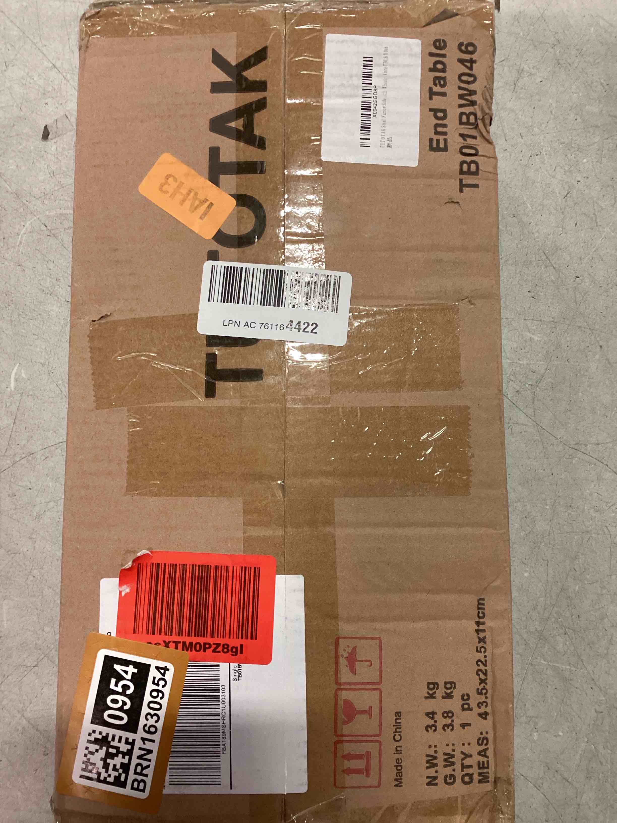 https://s3.amazonaws.com/lotting-images-prod/bidfta/BRN1630954_1733162269208.jpeg