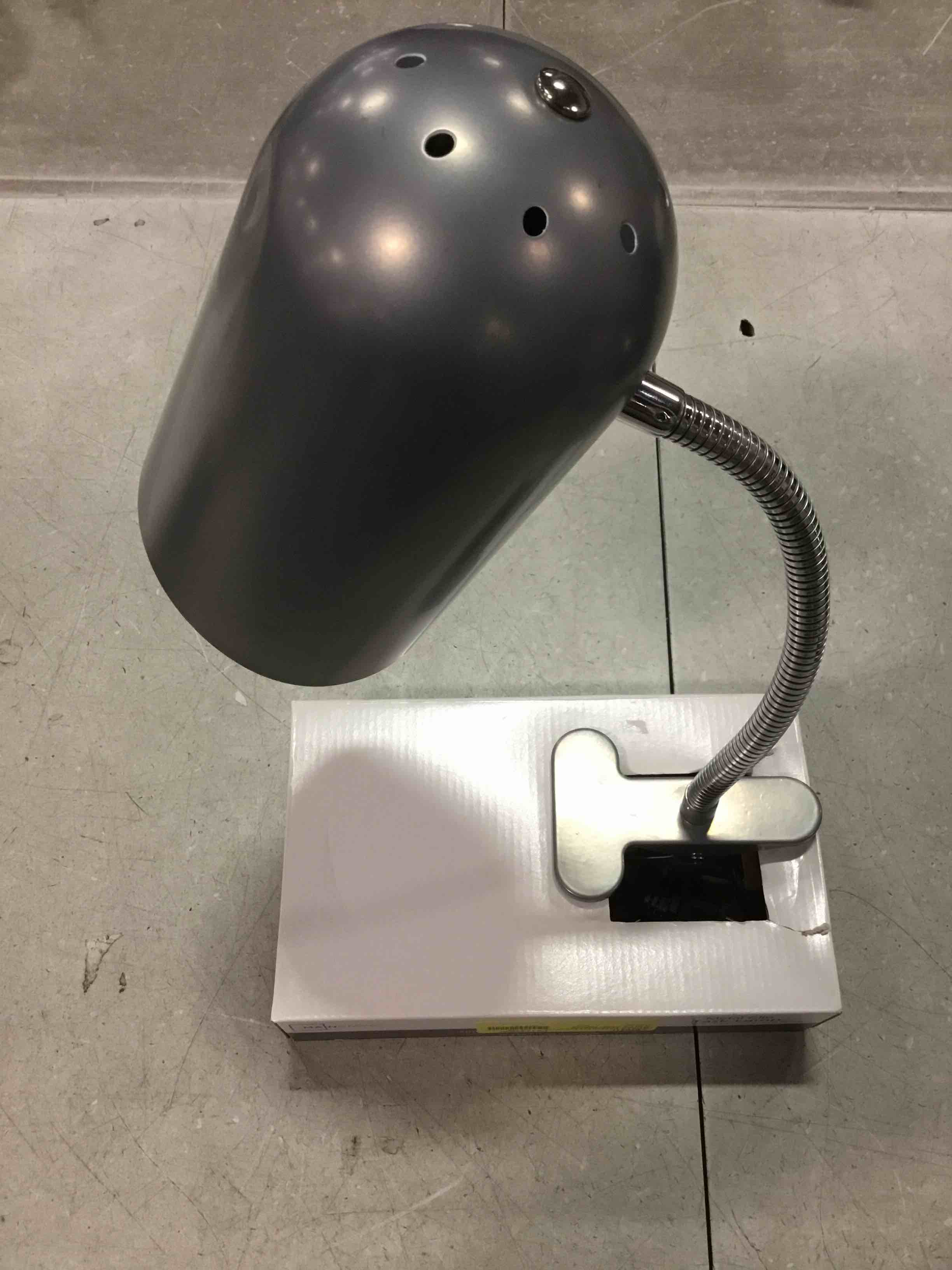 Mainstays 15" SBLED Gray Metal Clip Task Flexible Gooseneck Desk Lamp