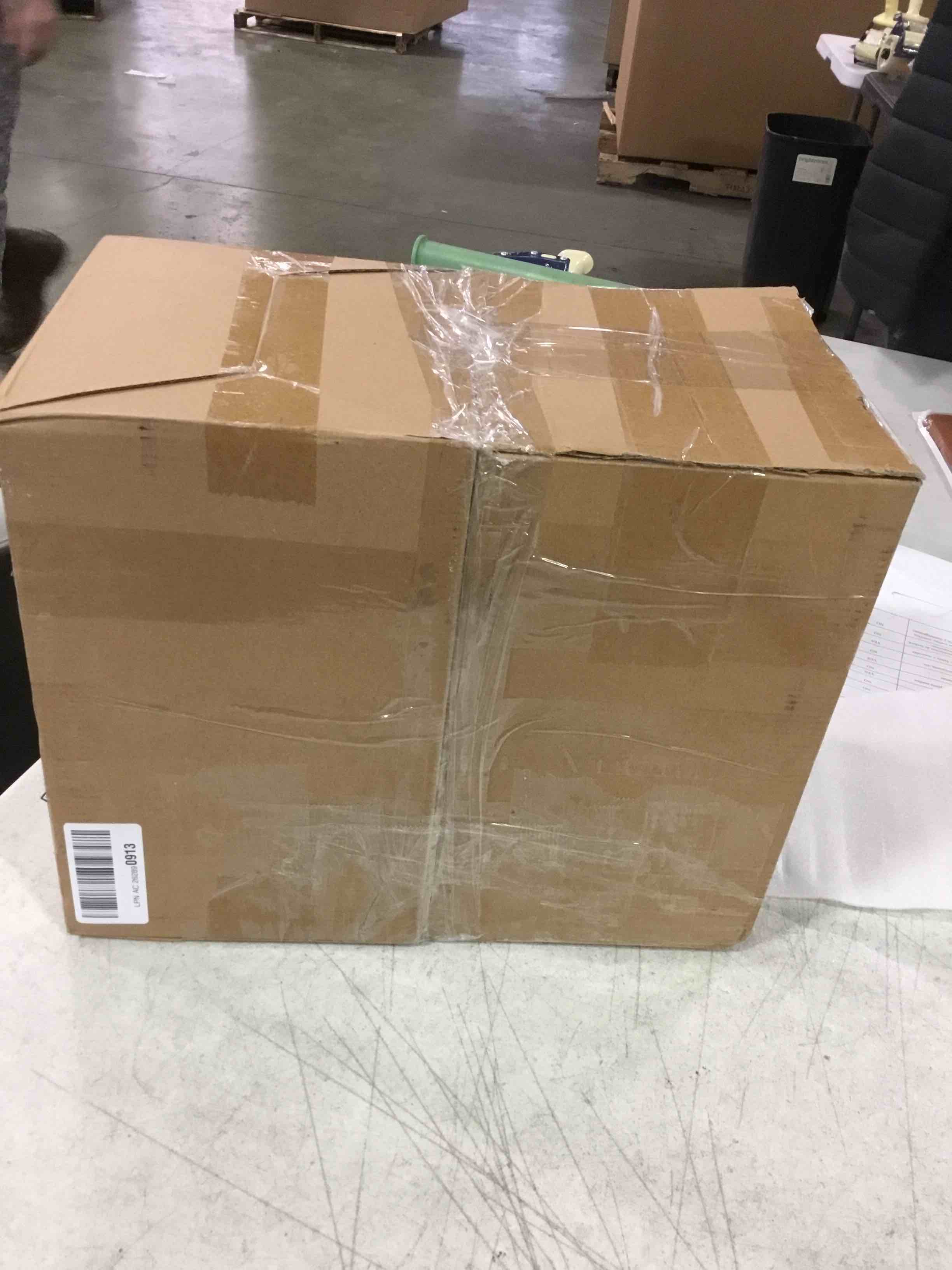 https://s3.amazonaws.com/lotting-images-prod/bidfta/BRN1635101_1733430664216.jpeg