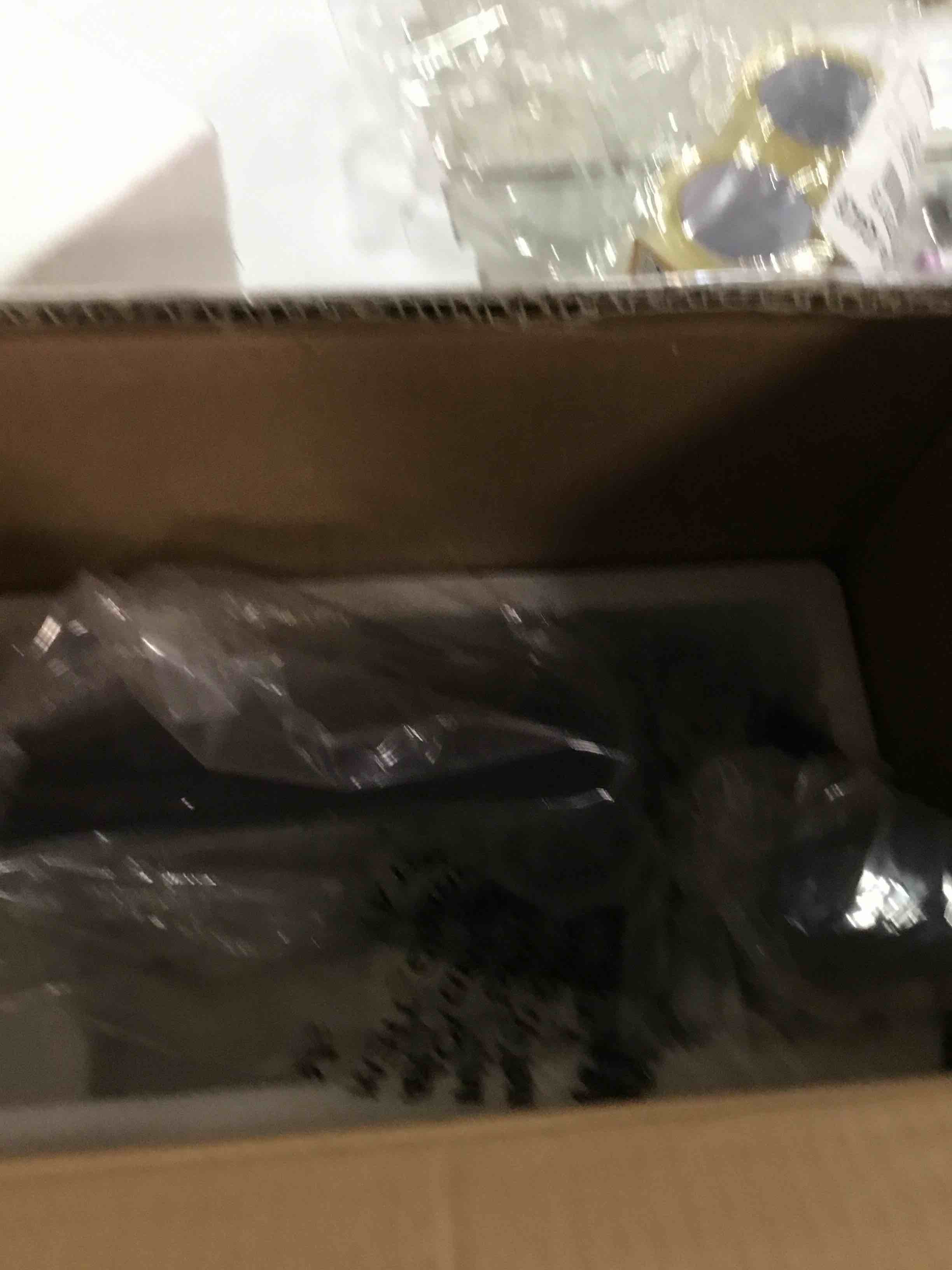 https://s3.amazonaws.com/lotting-images-prod/bidfta/BRN1635573_1733761240287.jpeg