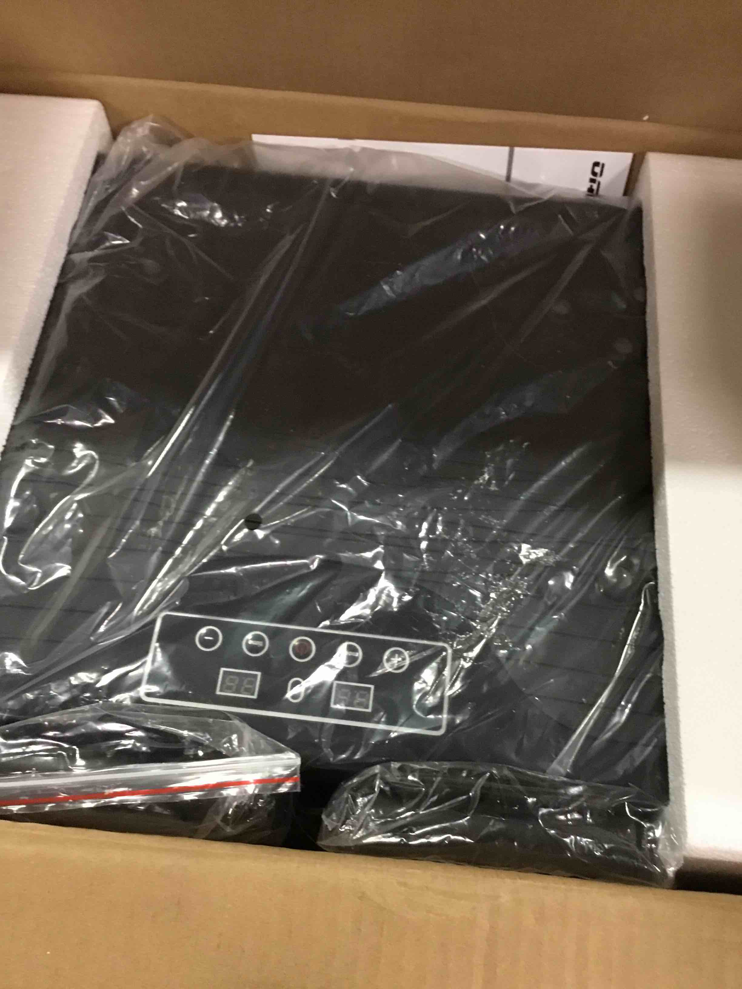 https://s3.amazonaws.com/lotting-images-prod/bidfta/BRN1635585_1733759736817.jpeg
