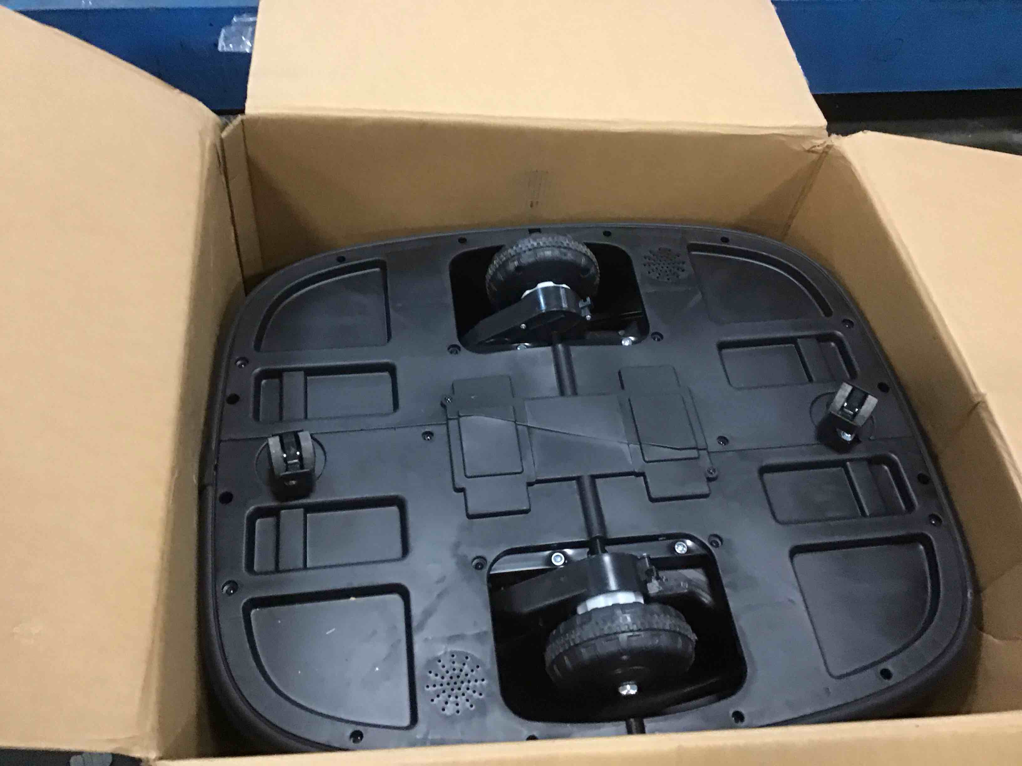 https://s3.amazonaws.com/lotting-images-prod/bidfta/BRN1640714_1738940125661.jpeg