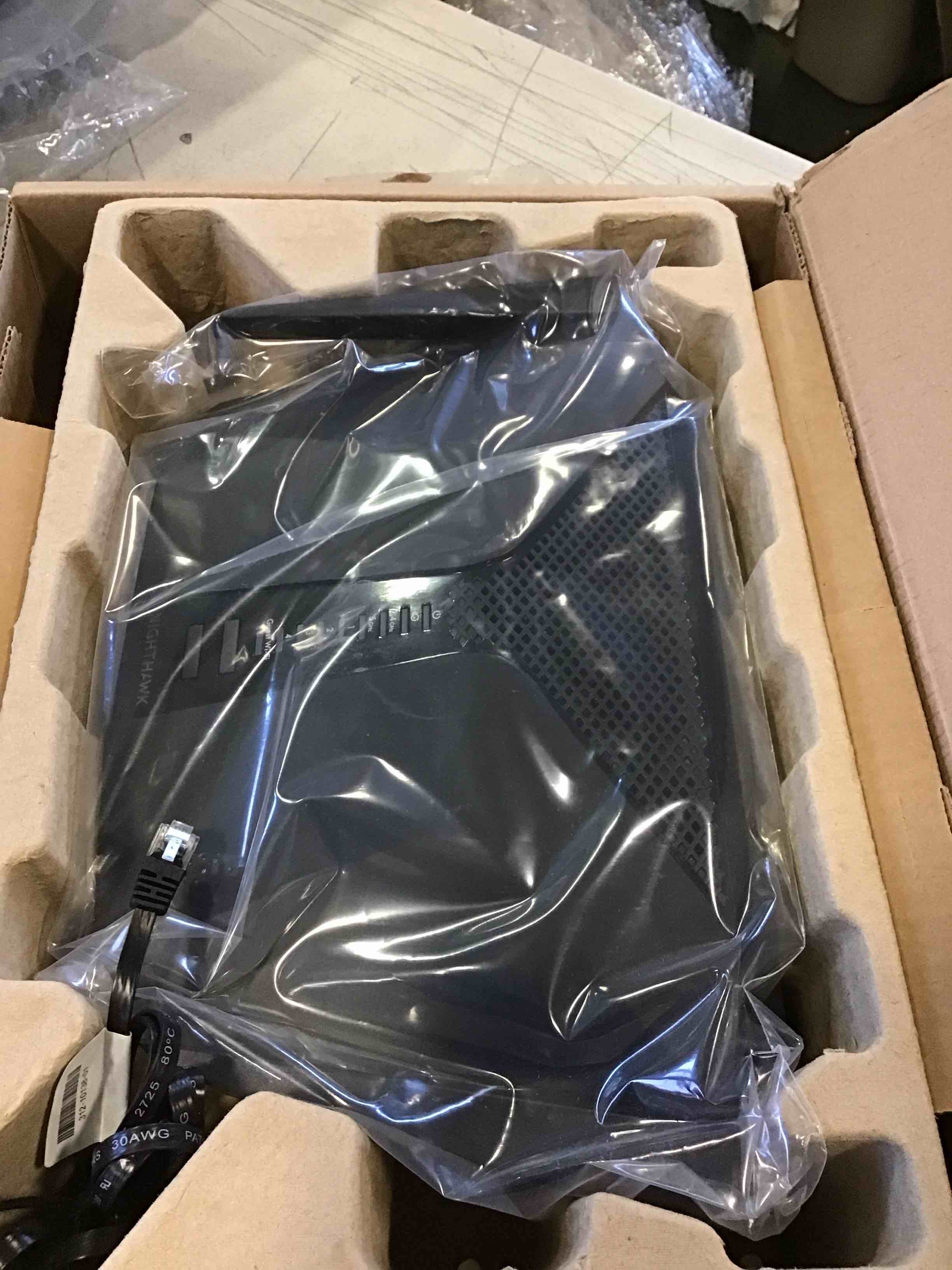 https://s3.amazonaws.com/lotting-images-prod/bidfta/BRN1643203_1733156945749.jpeg