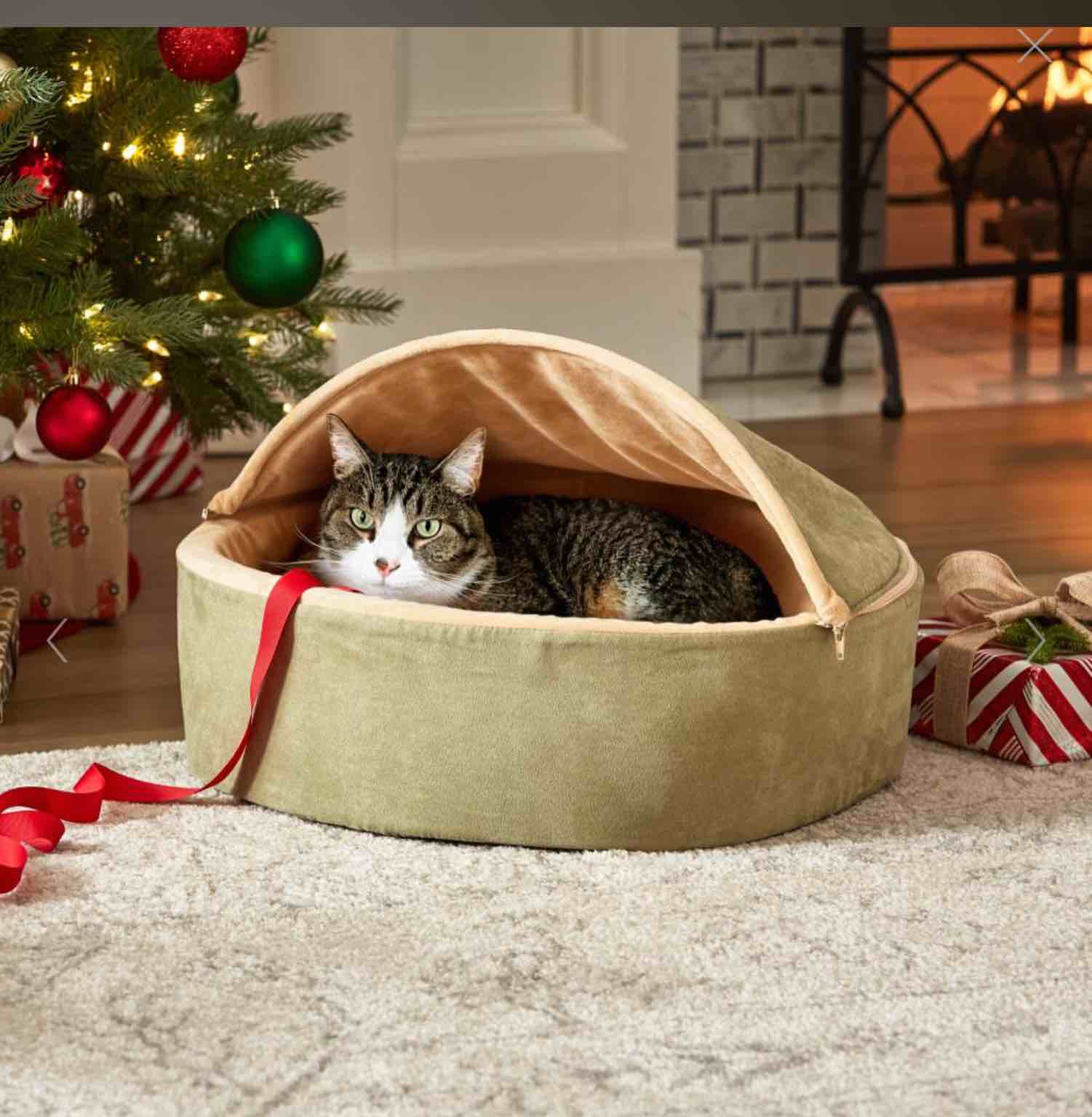 The Warming Cat Bed