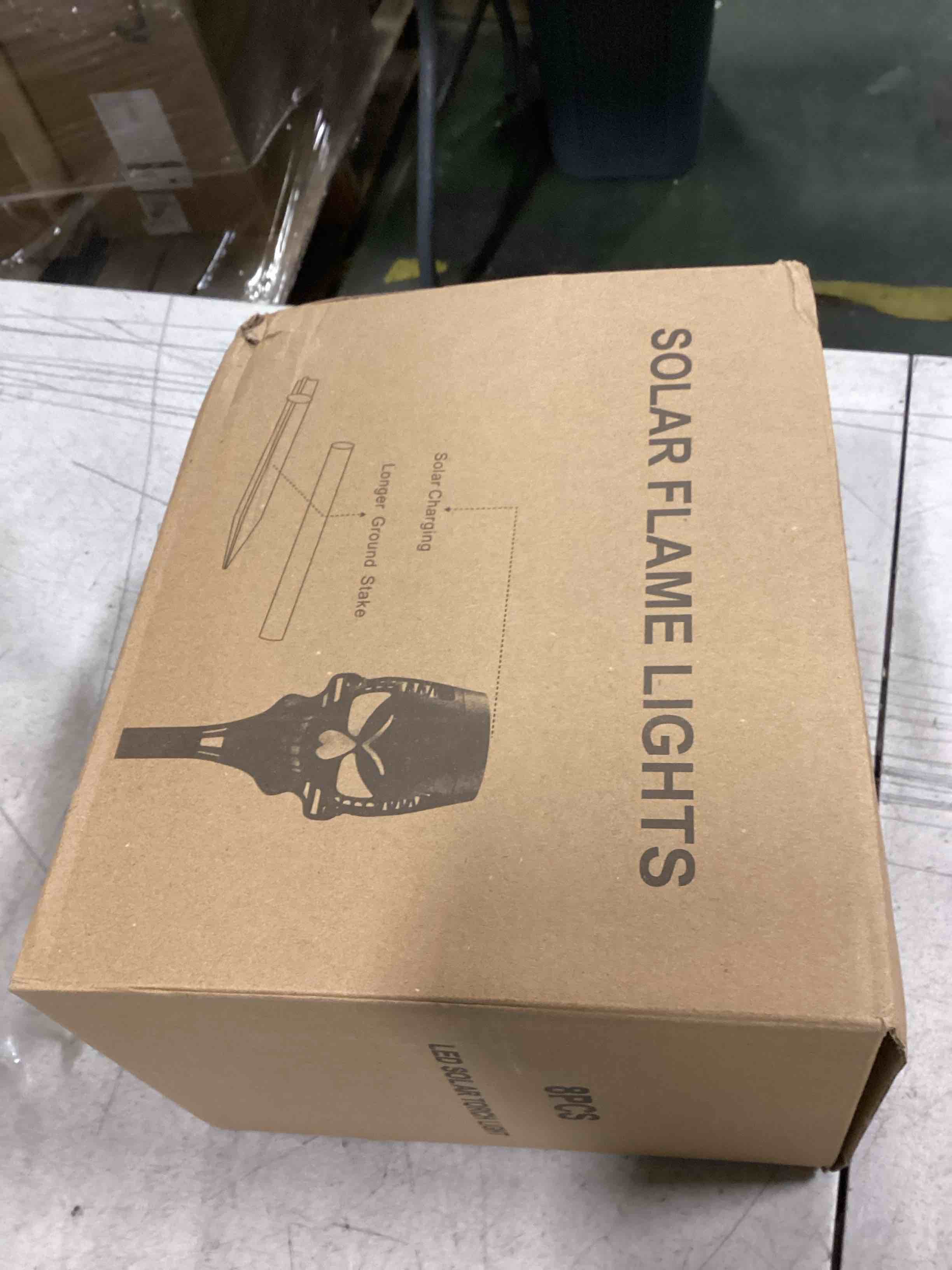 https://s3.amazonaws.com/lotting-images-prod/bidfta/BRN1644778_1734093544964.jpeg