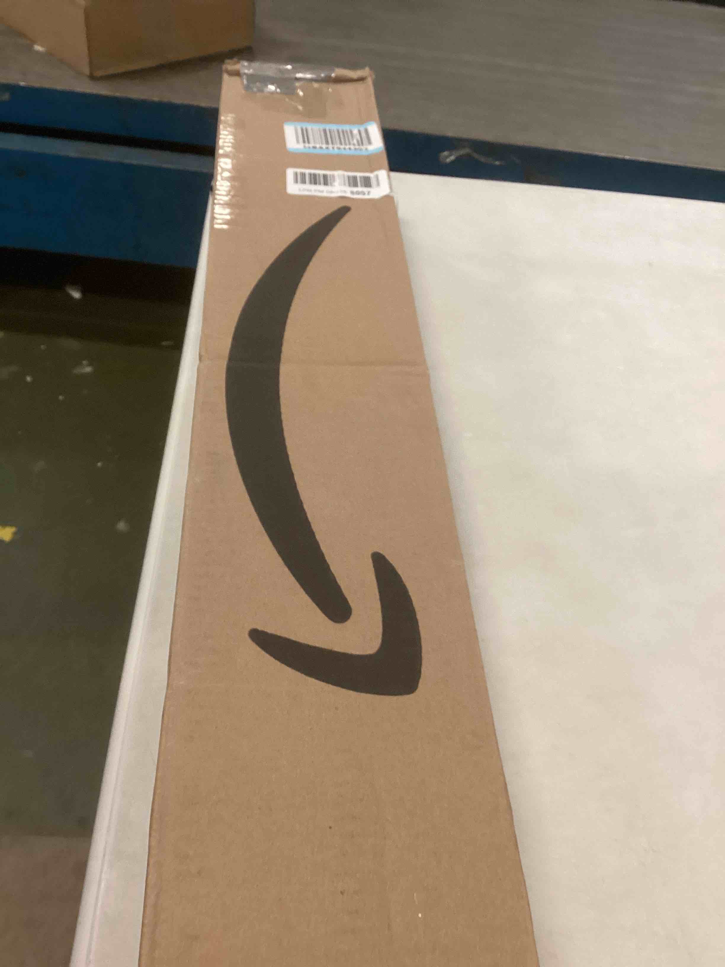 https://s3.amazonaws.com/lotting-images-prod/bidfta/BRN1645105_1735584445367.jpeg