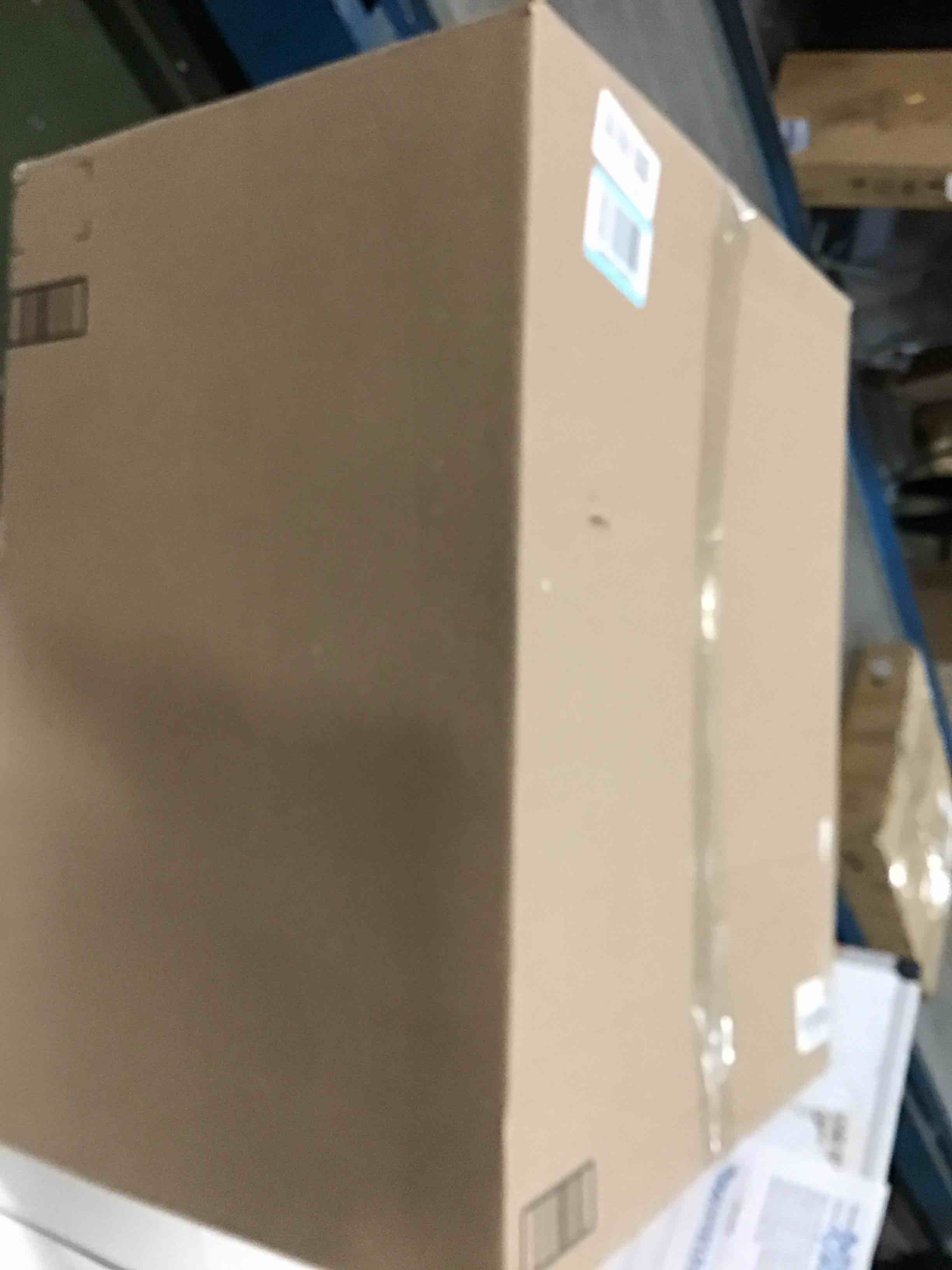 https://s3.amazonaws.com/lotting-images-prod/bidfta/BRN1645215_1735607331625.jpeg