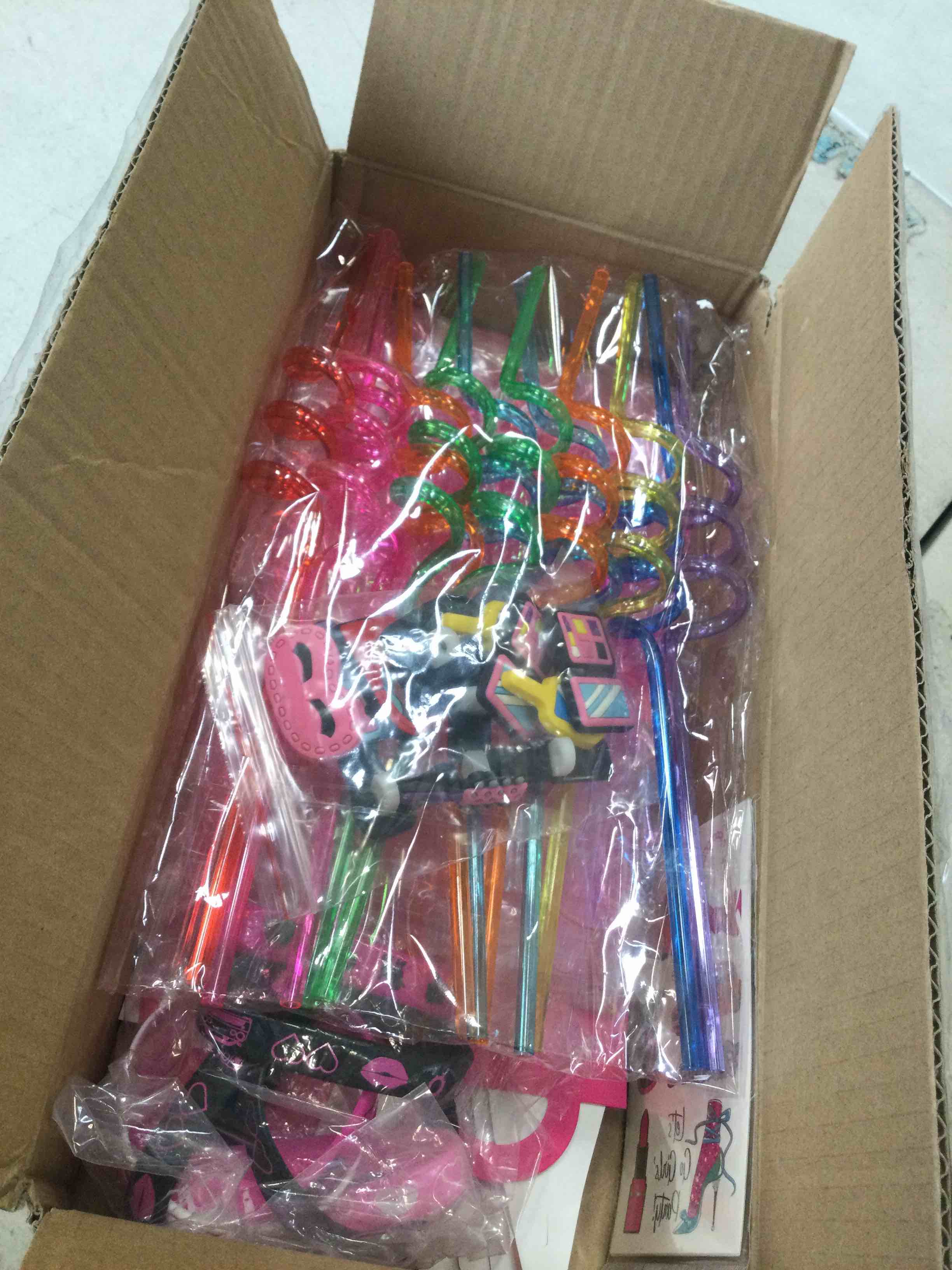 https://s3.amazonaws.com/lotting-images-prod/bidfta/BRN1646393_1738874964154.jpeg