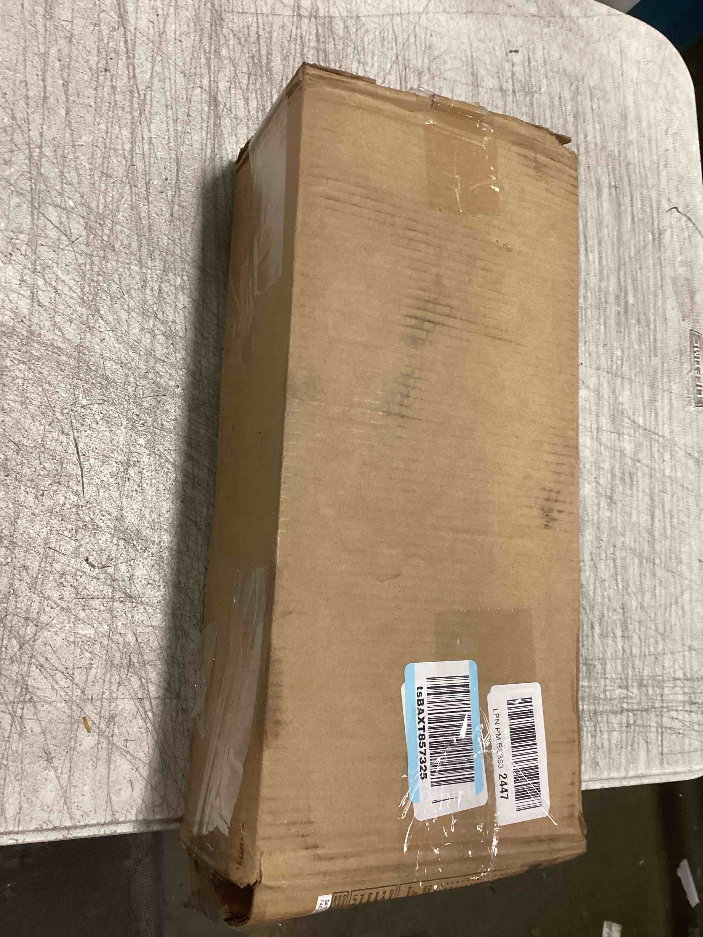 https://s3.amazonaws.com/lotting-images-prod/bidfta/BRN1650212_1734711808079.jpeg
