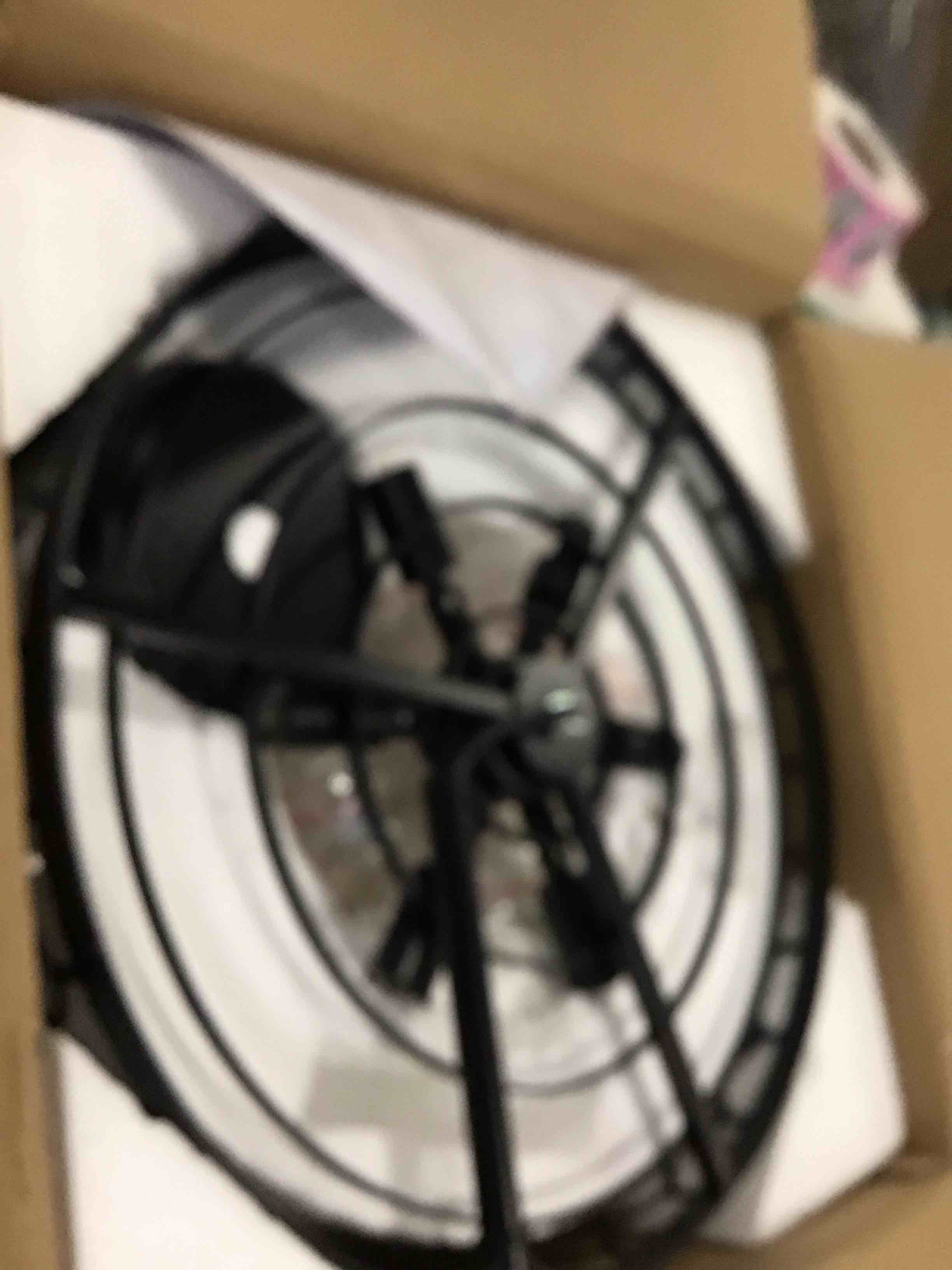 https://s3.amazonaws.com/lotting-images-prod/bidfta/BRN1651031_1733403787243.jpeg