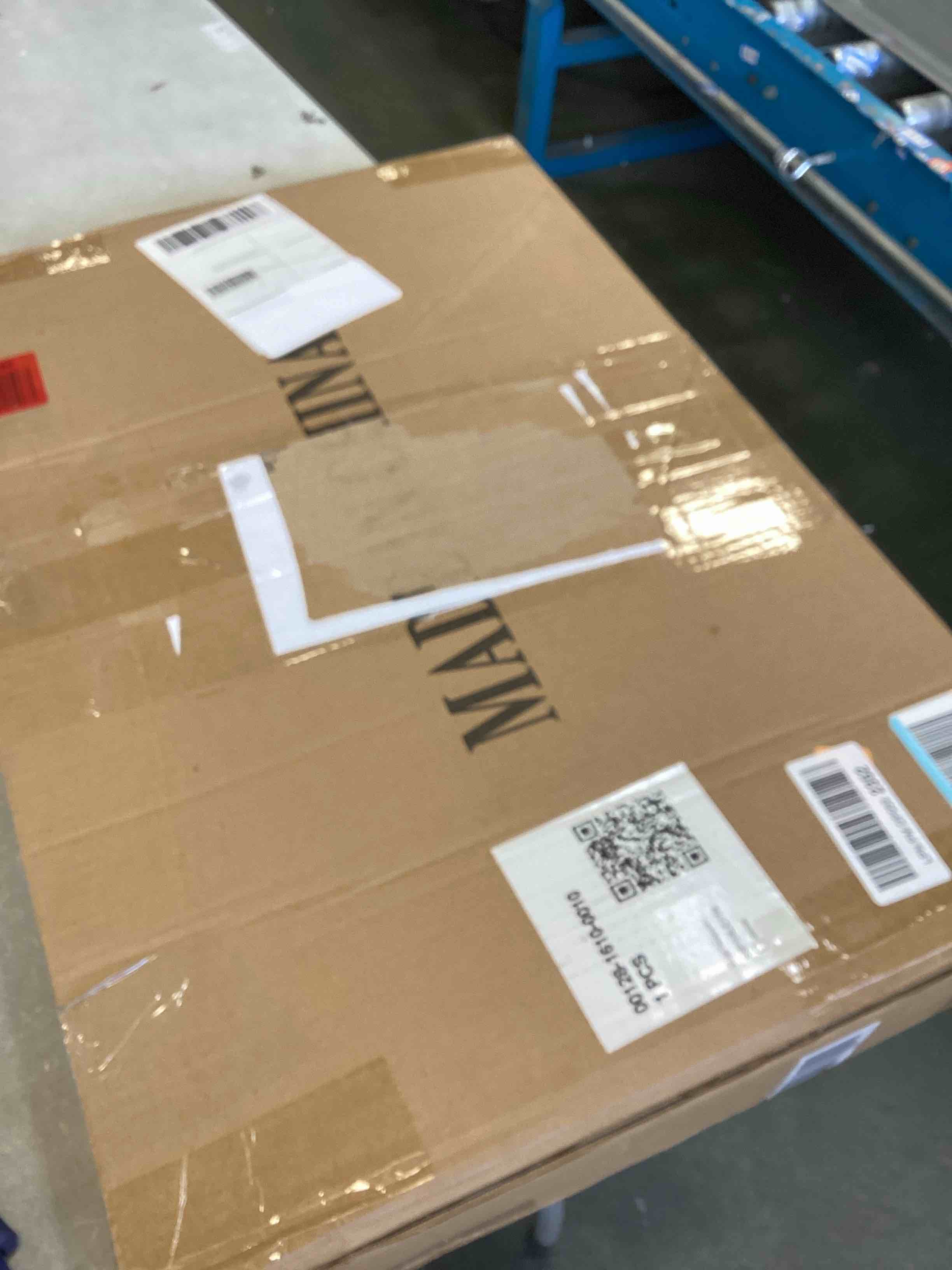 https://s3.amazonaws.com/lotting-images-prod/bidfta/BRN1656098_1738174701122.jpeg