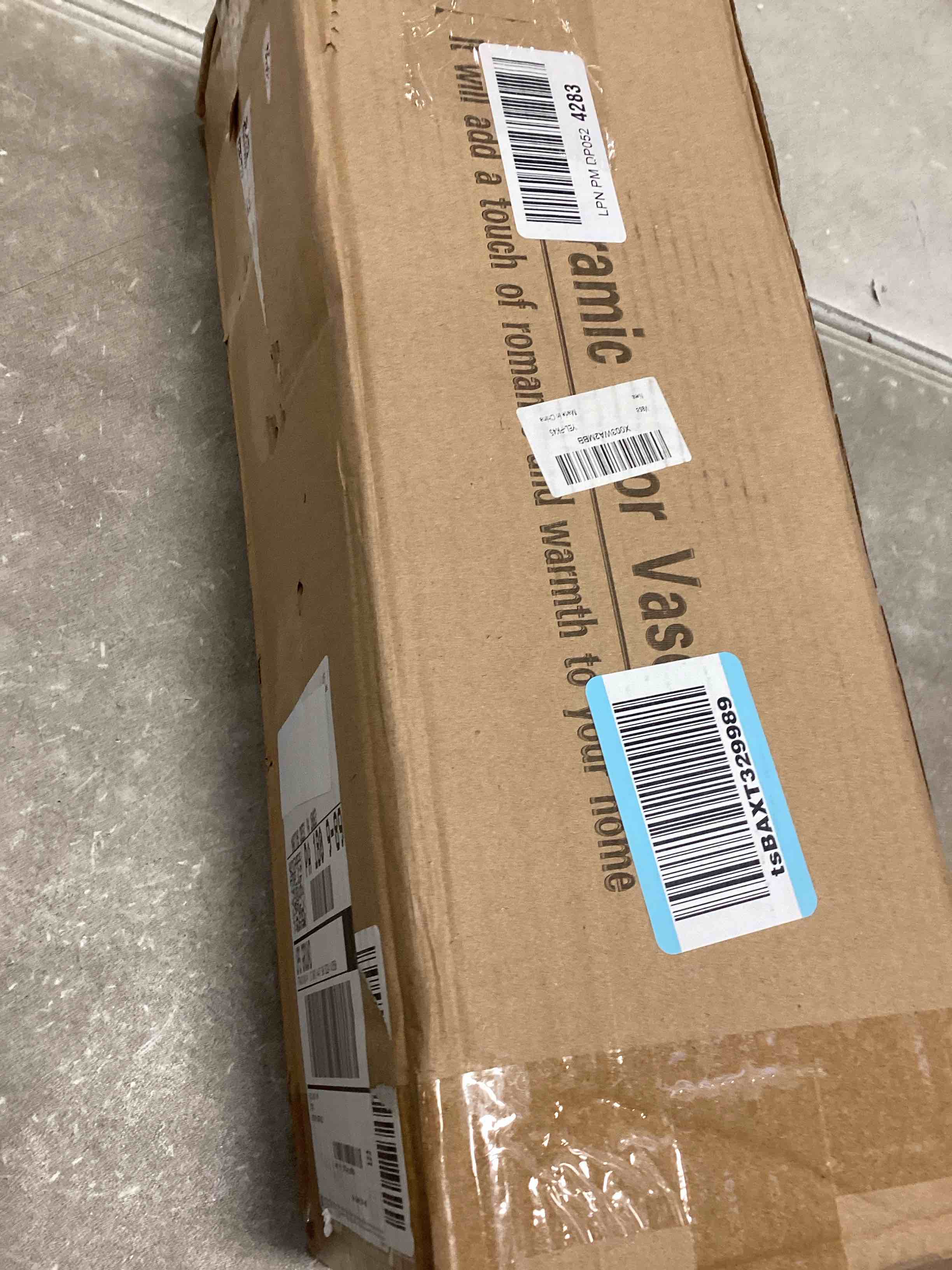https://s3.amazonaws.com/lotting-images-prod/bidfta/BRN1656457_1738932441042.jpeg