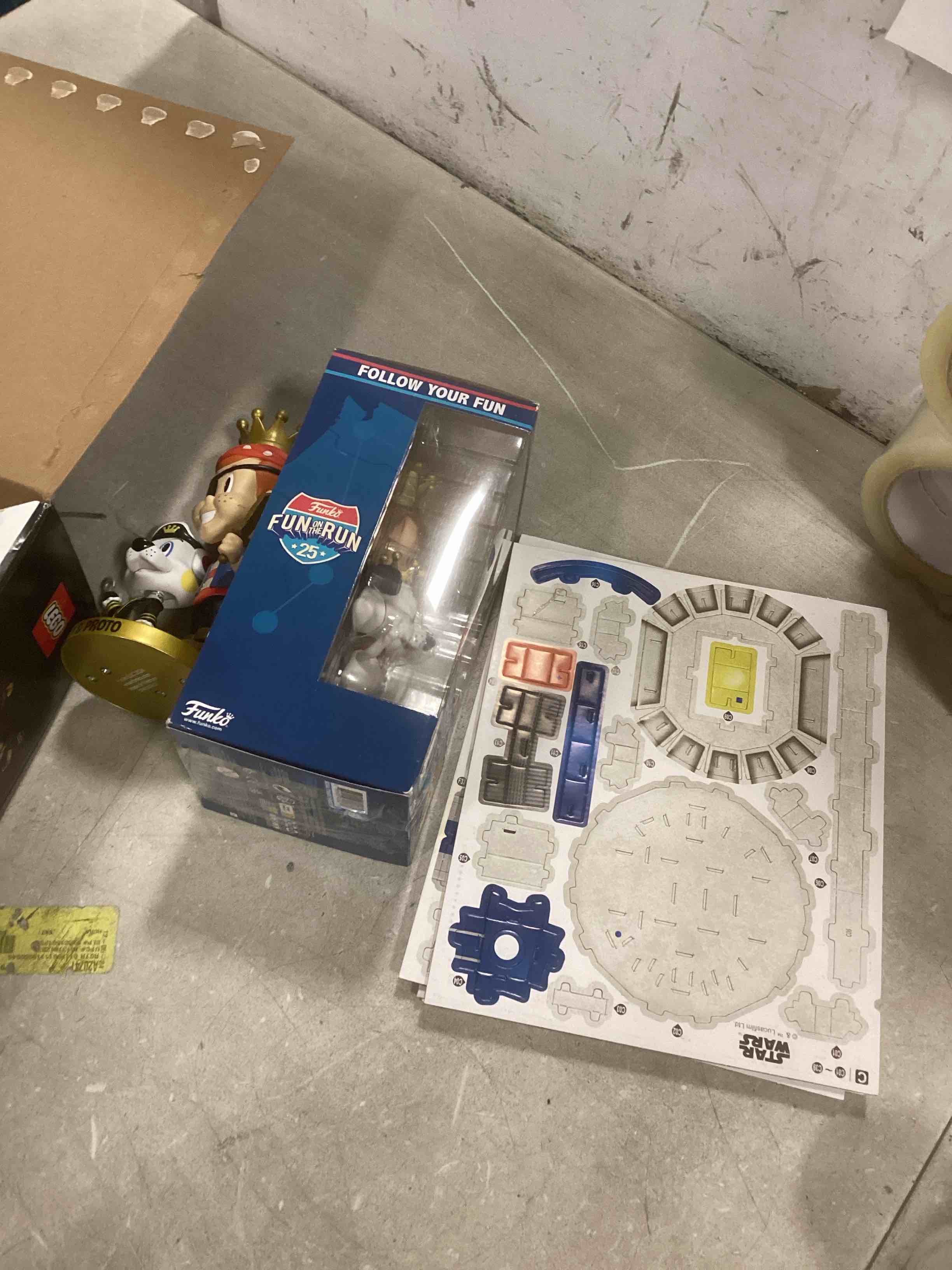https://s3.amazonaws.com/lotting-images-prod/bidfta/BRN1658060_1734621837650.jpeg