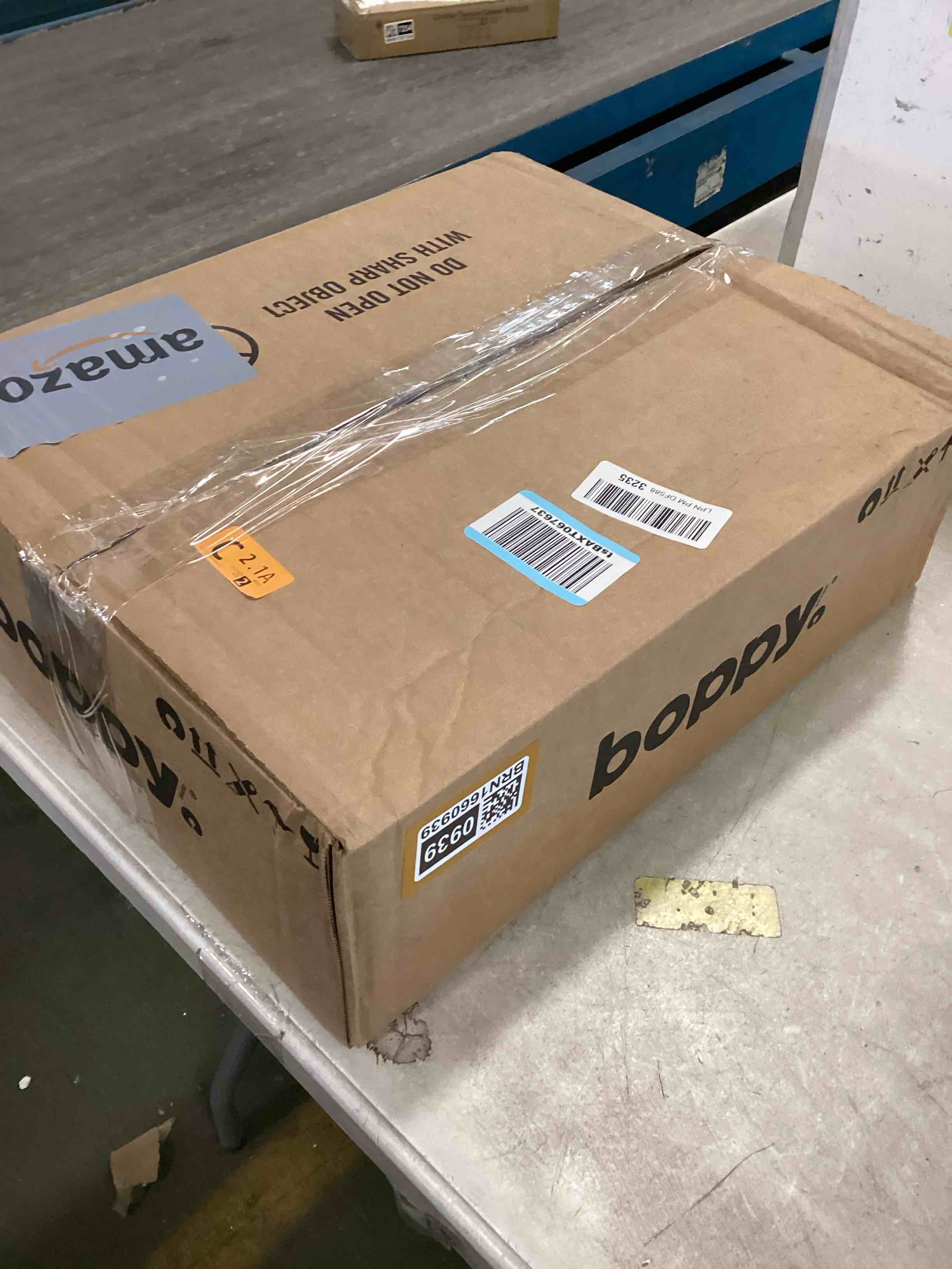 https://s3.amazonaws.com/lotting-images-prod/bidfta/BRN1660939_1736005462081.jpeg