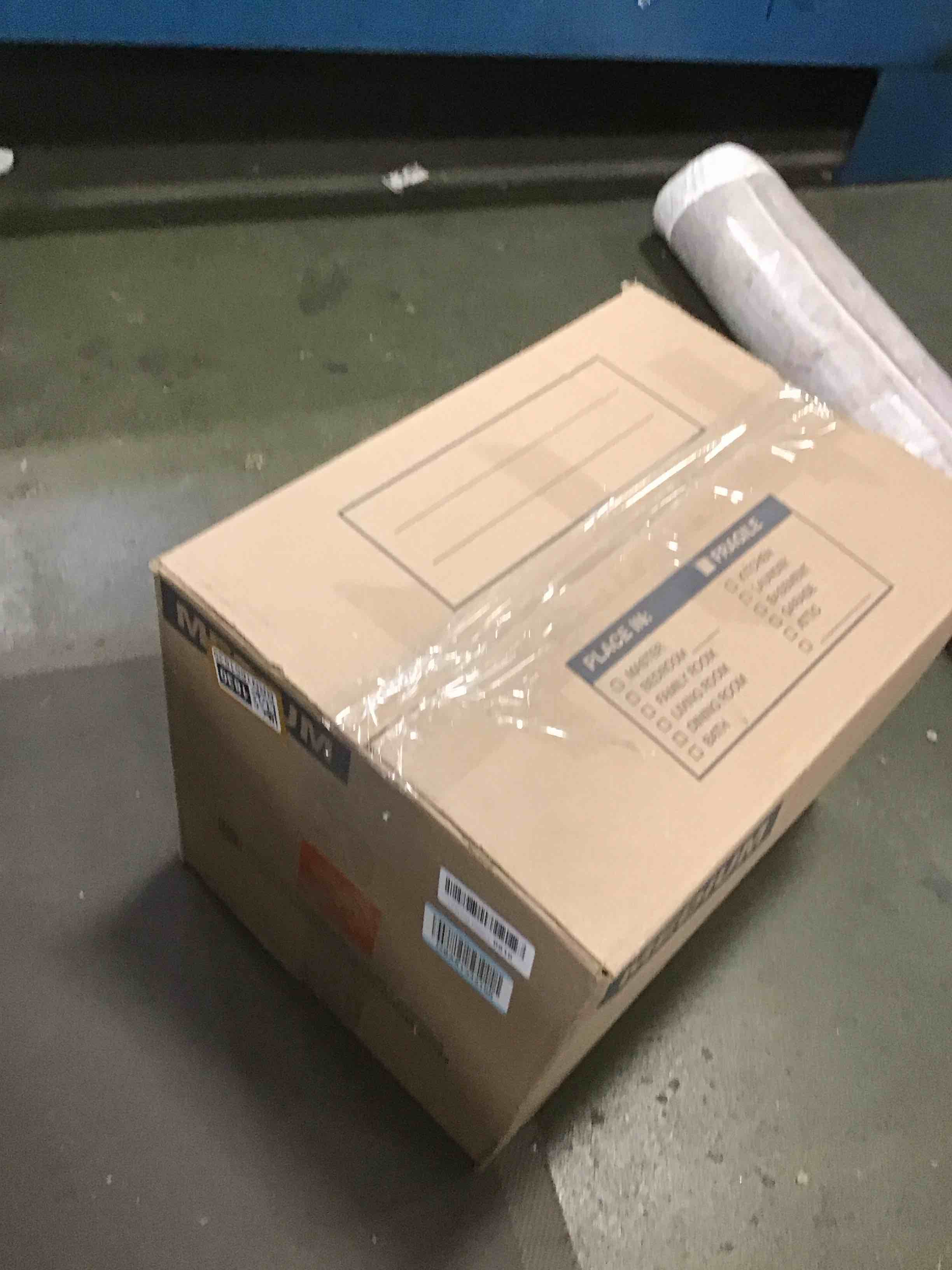 https://s3.amazonaws.com/lotting-images-prod/bidfta/BRN1661830_1736530250583.jpeg