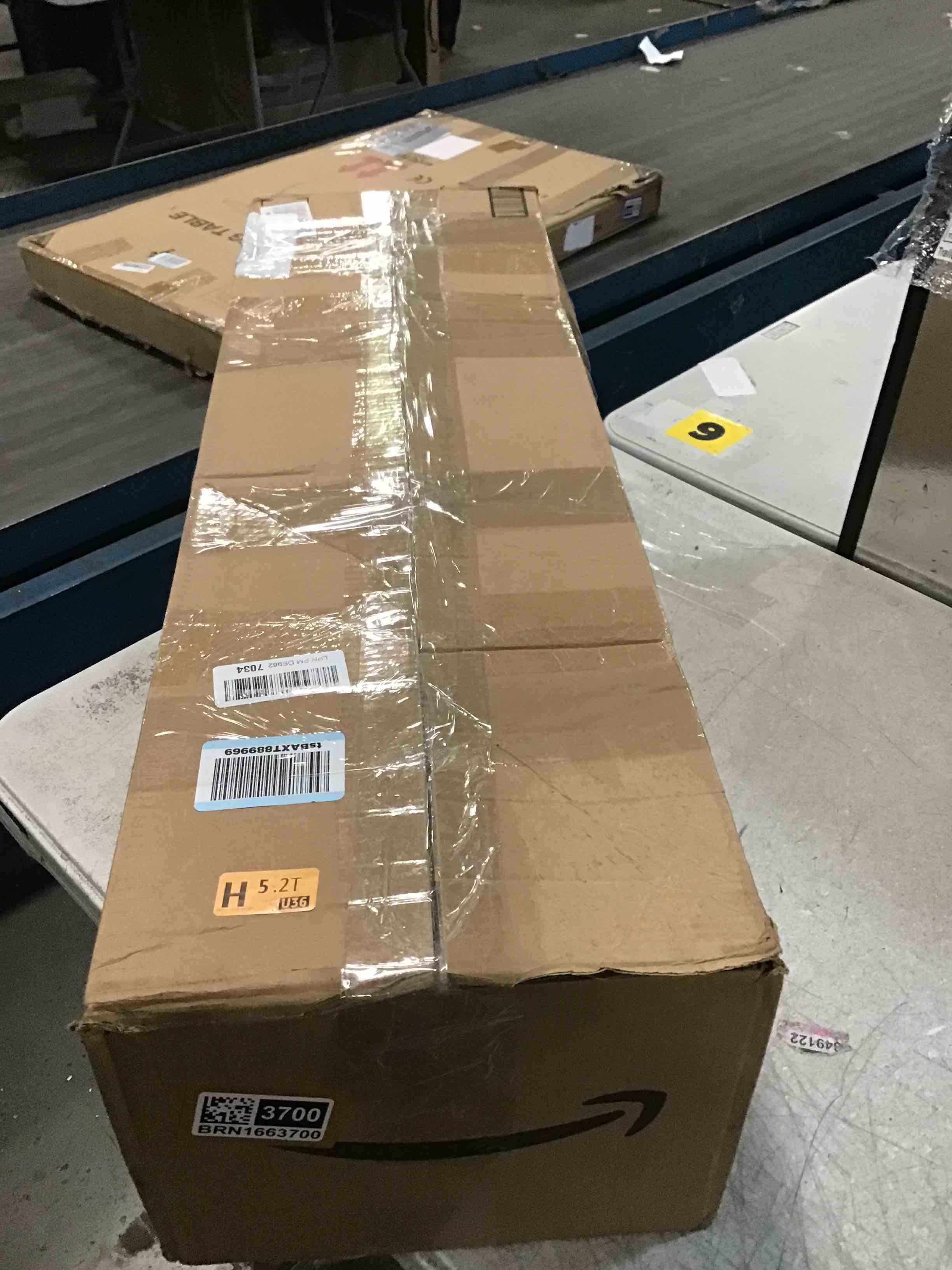 https://s3.amazonaws.com/lotting-images-prod/bidfta/BRN1663700_1734651935135.jpeg