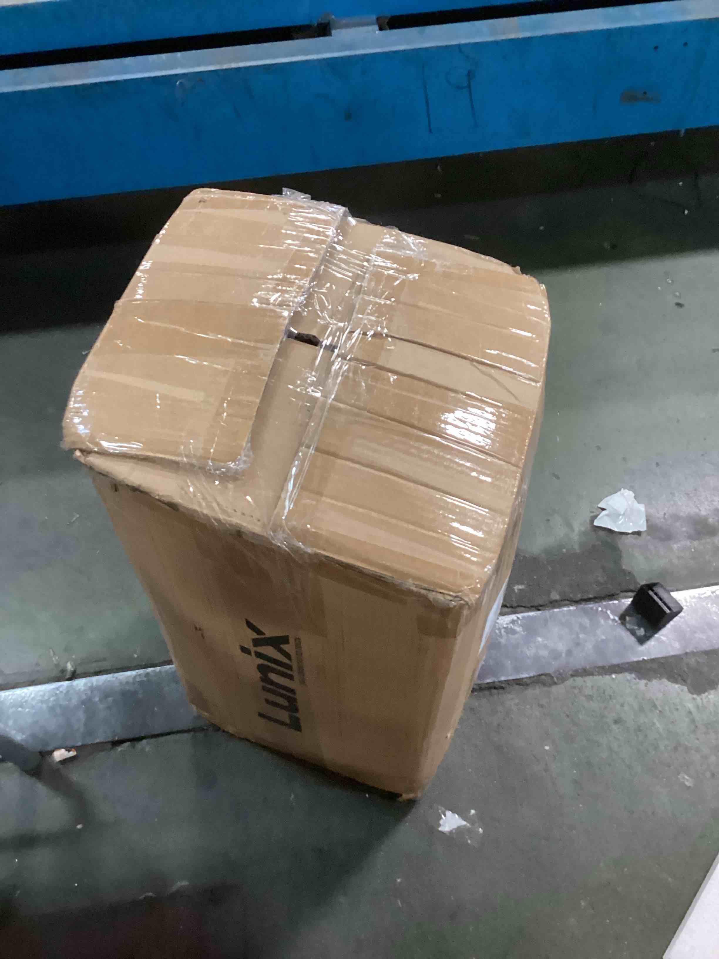 https://s3.amazonaws.com/lotting-images-prod/bidfta/BRN1665265_1736259782498.jpeg