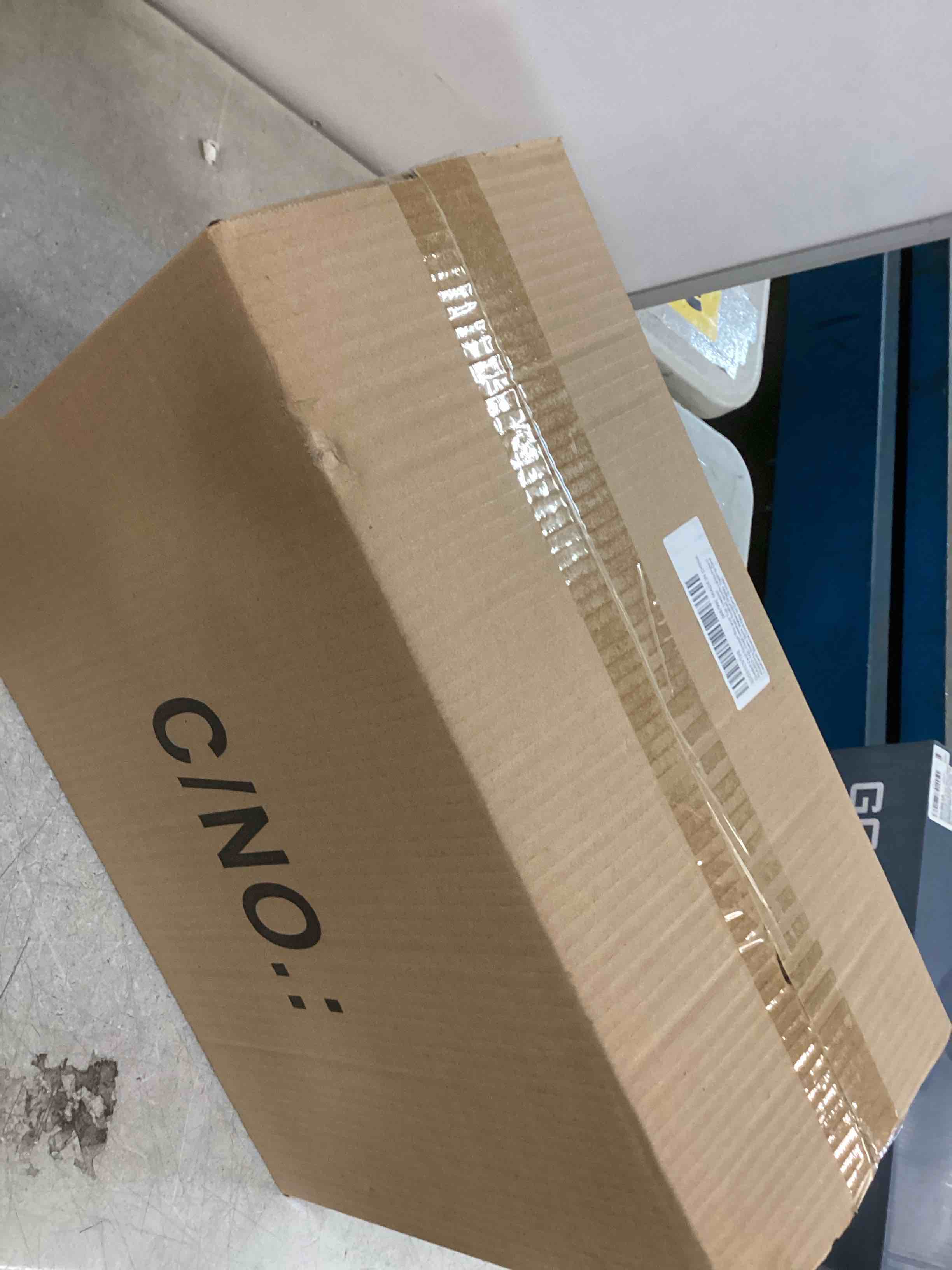 https://s3.amazonaws.com/lotting-images-prod/bidfta/BRN1665384_1736278186278.jpeg