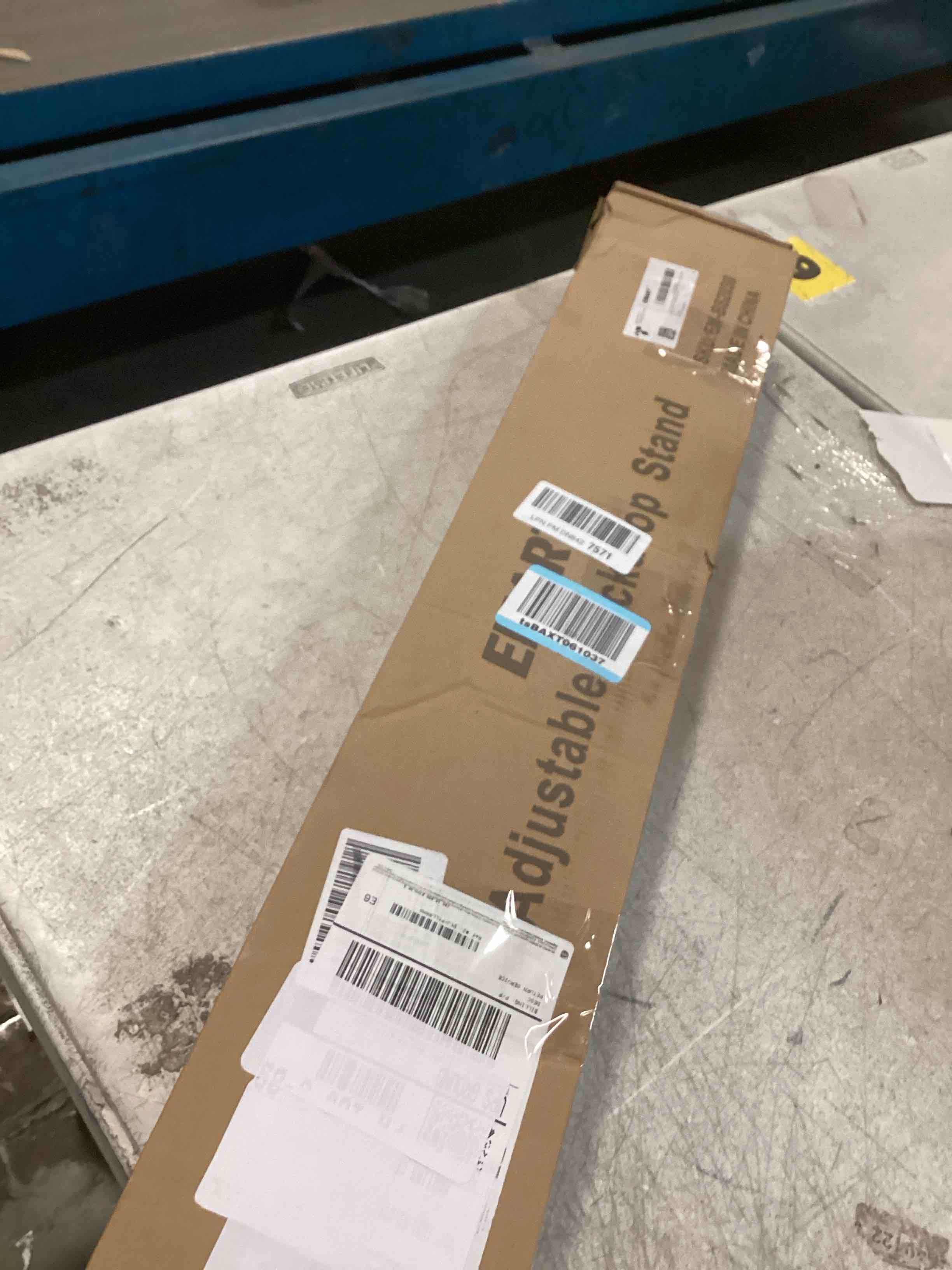 https://s3.amazonaws.com/lotting-images-prod/bidfta/BRN1665562_1736345017285.jpeg