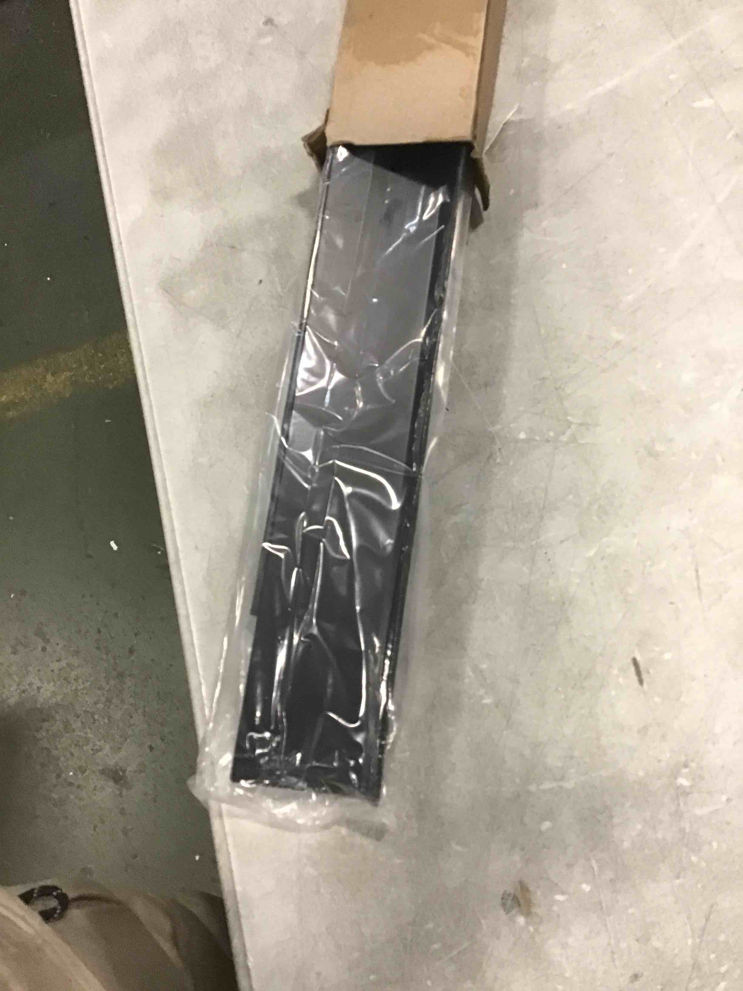 https://s3.amazonaws.com/lotting-images-prod/bidfta/BRN1668130_1735860139123.jpeg