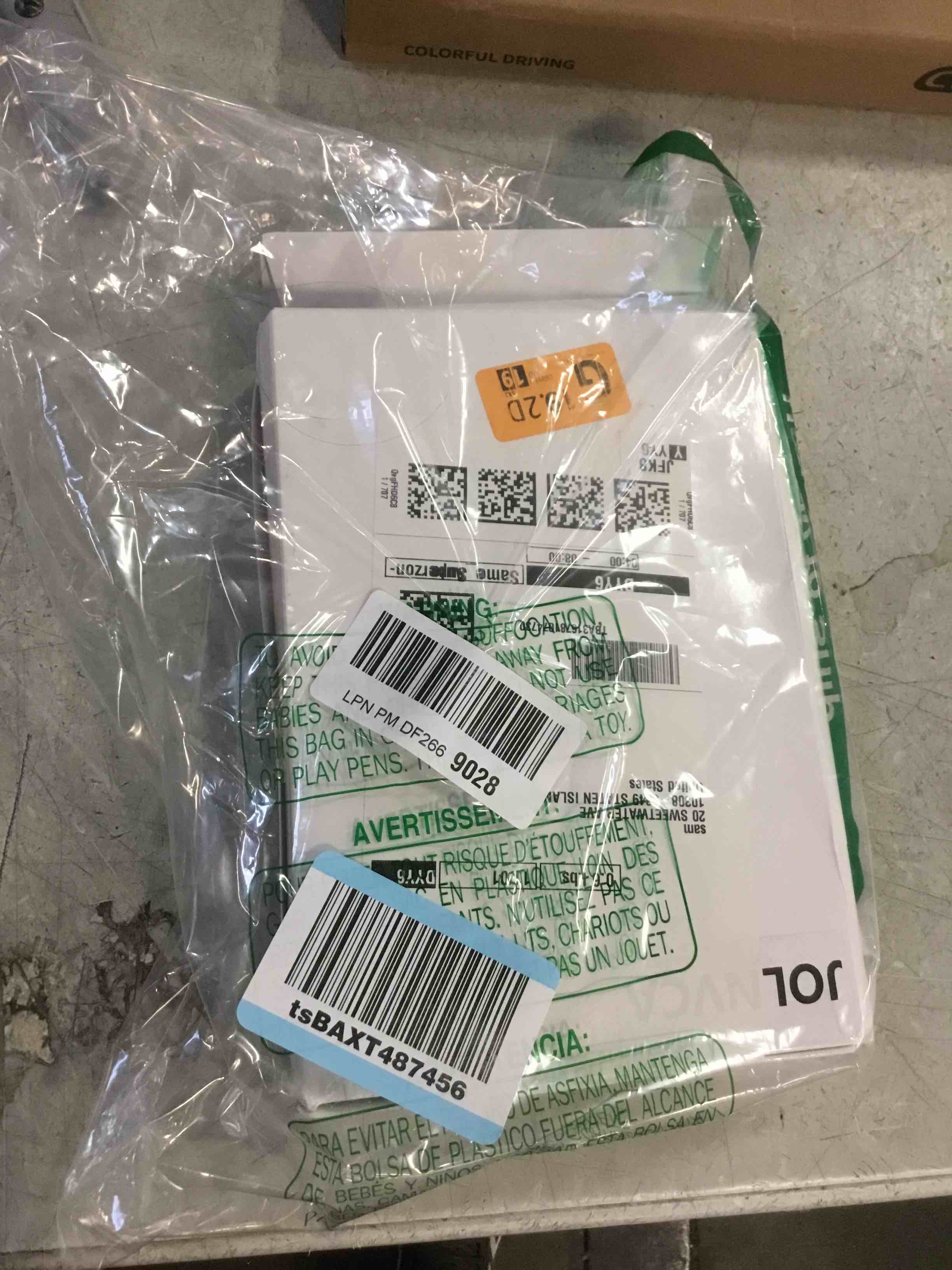 https://s3.amazonaws.com/lotting-images-prod/bidfta/BRN1669072_1736456207122.jpeg