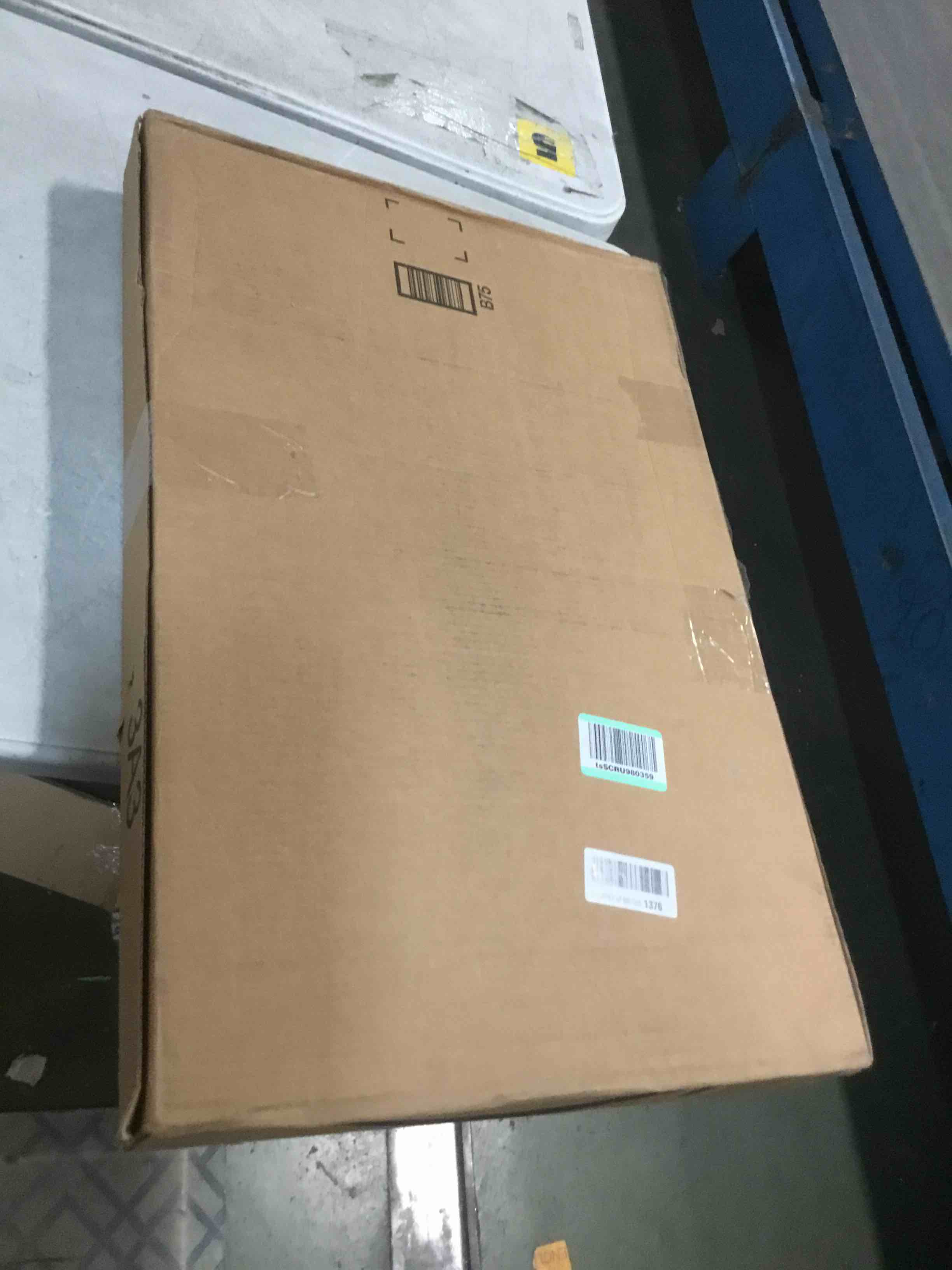 https://s3.amazonaws.com/lotting-images-prod/bidfta/BRN1669354_1736775704727.jpeg