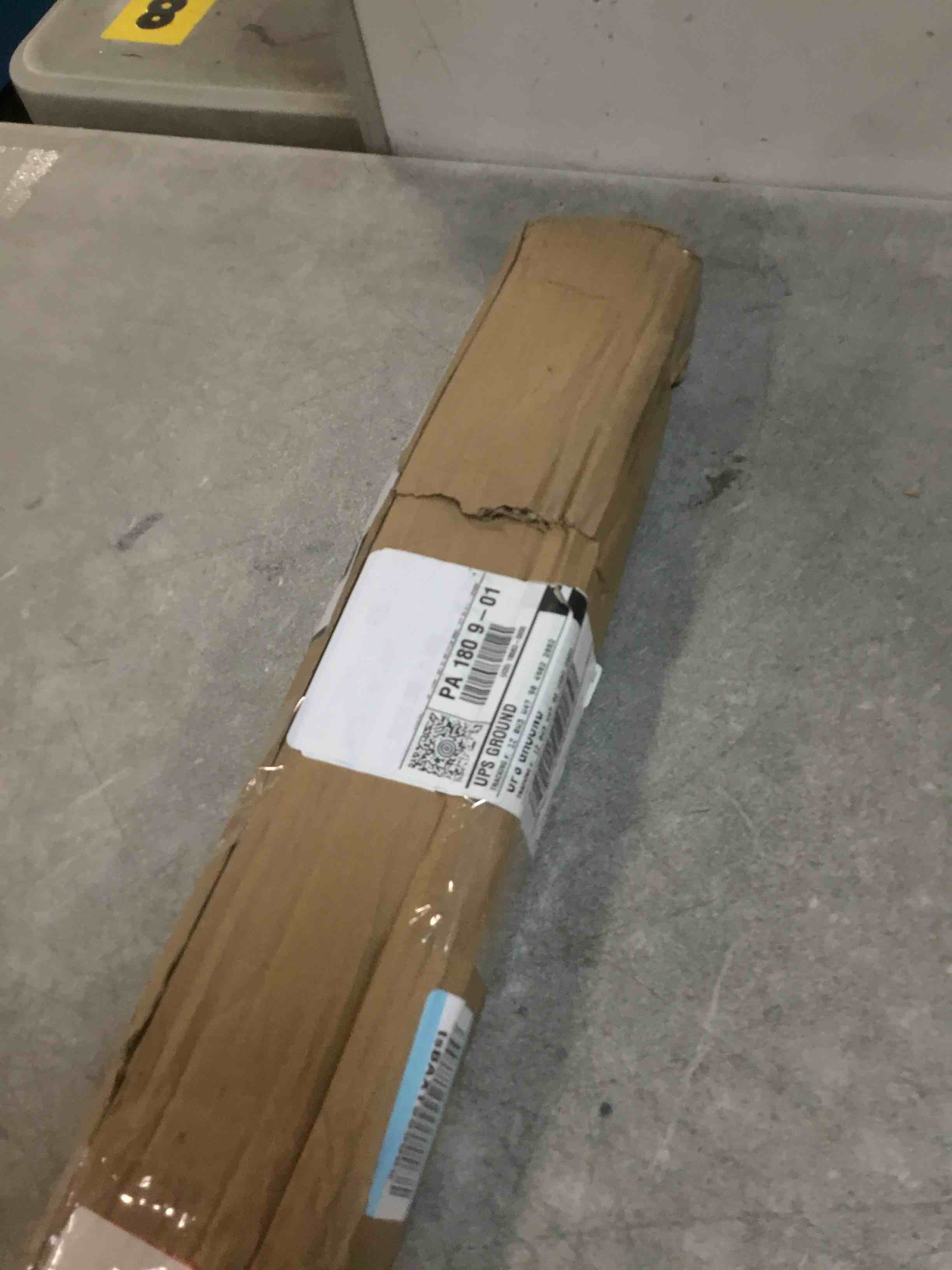 https://s3.amazonaws.com/lotting-images-prod/bidfta/BRN1669808_1736881845465.jpeg