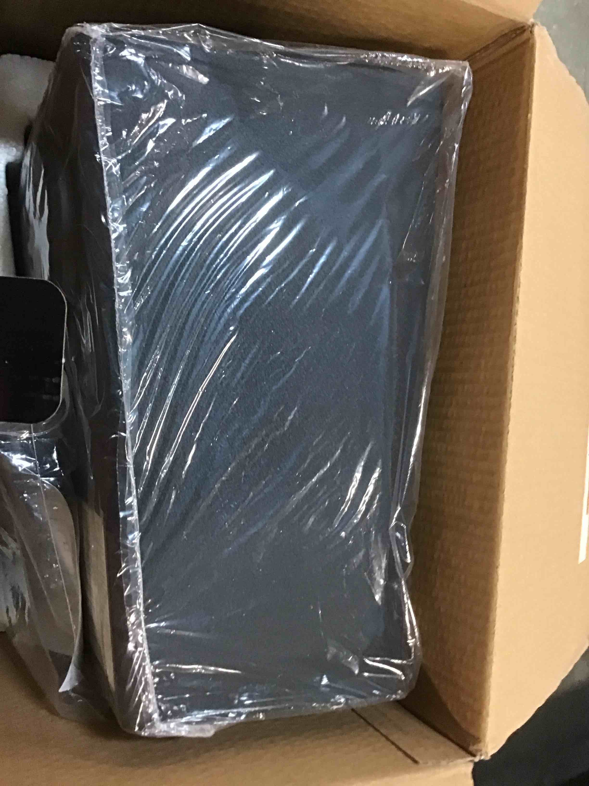https://s3.amazonaws.com/lotting-images-prod/bidfta/BRN1669992_1736959365991.jpeg