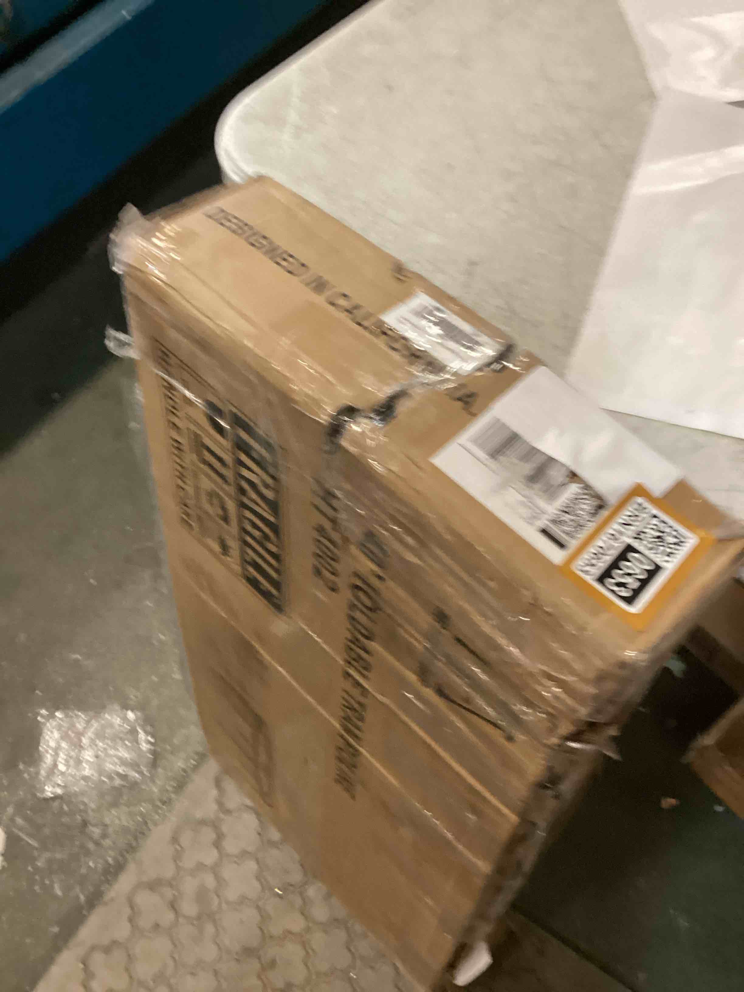 https://s3.amazonaws.com/lotting-images-prod/bidfta/BRN1670653_1737390424245.jpeg