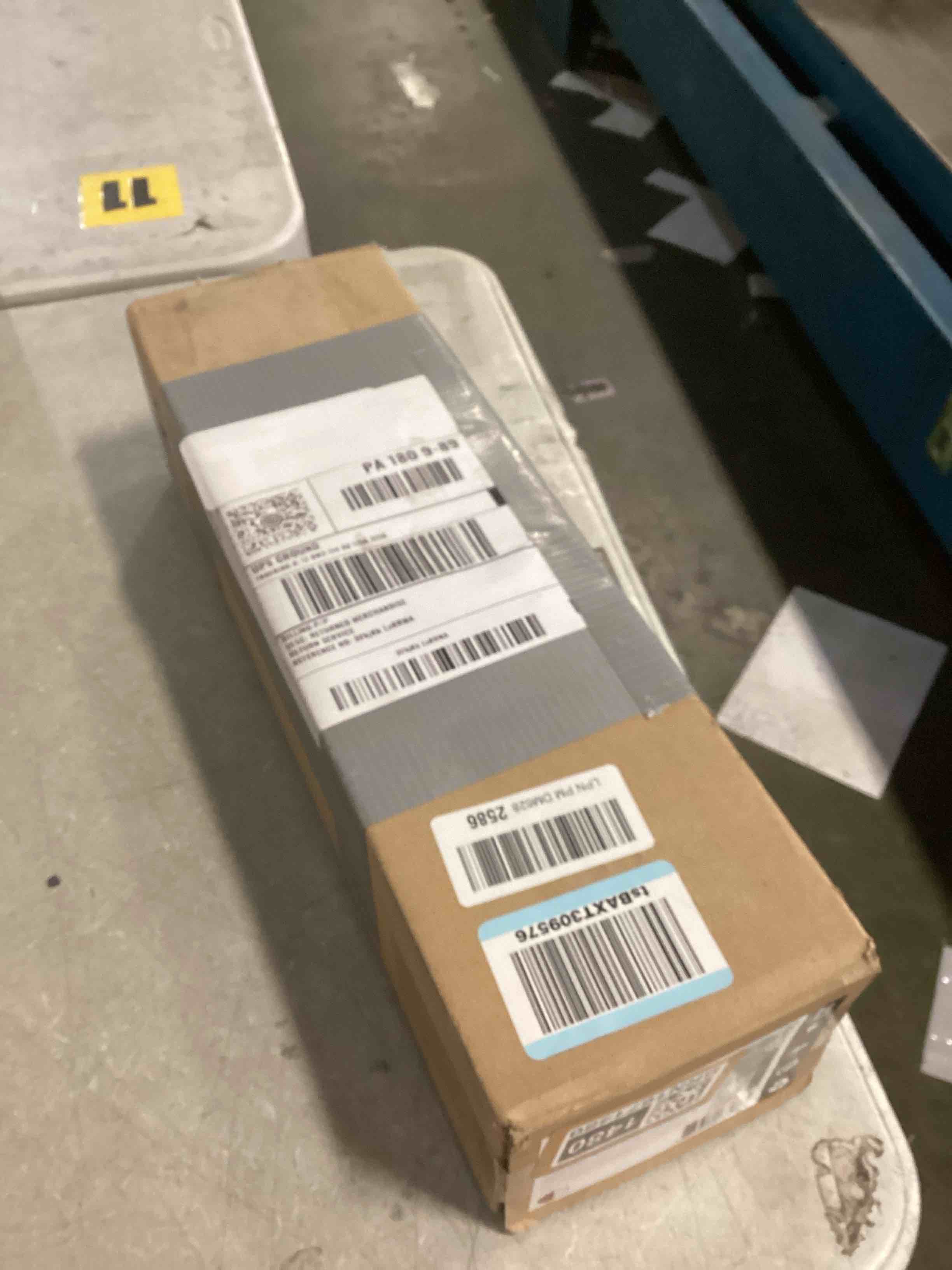 https://s3.amazonaws.com/lotting-images-prod/bidfta/BRN1671480_1737658773559.jpeg
