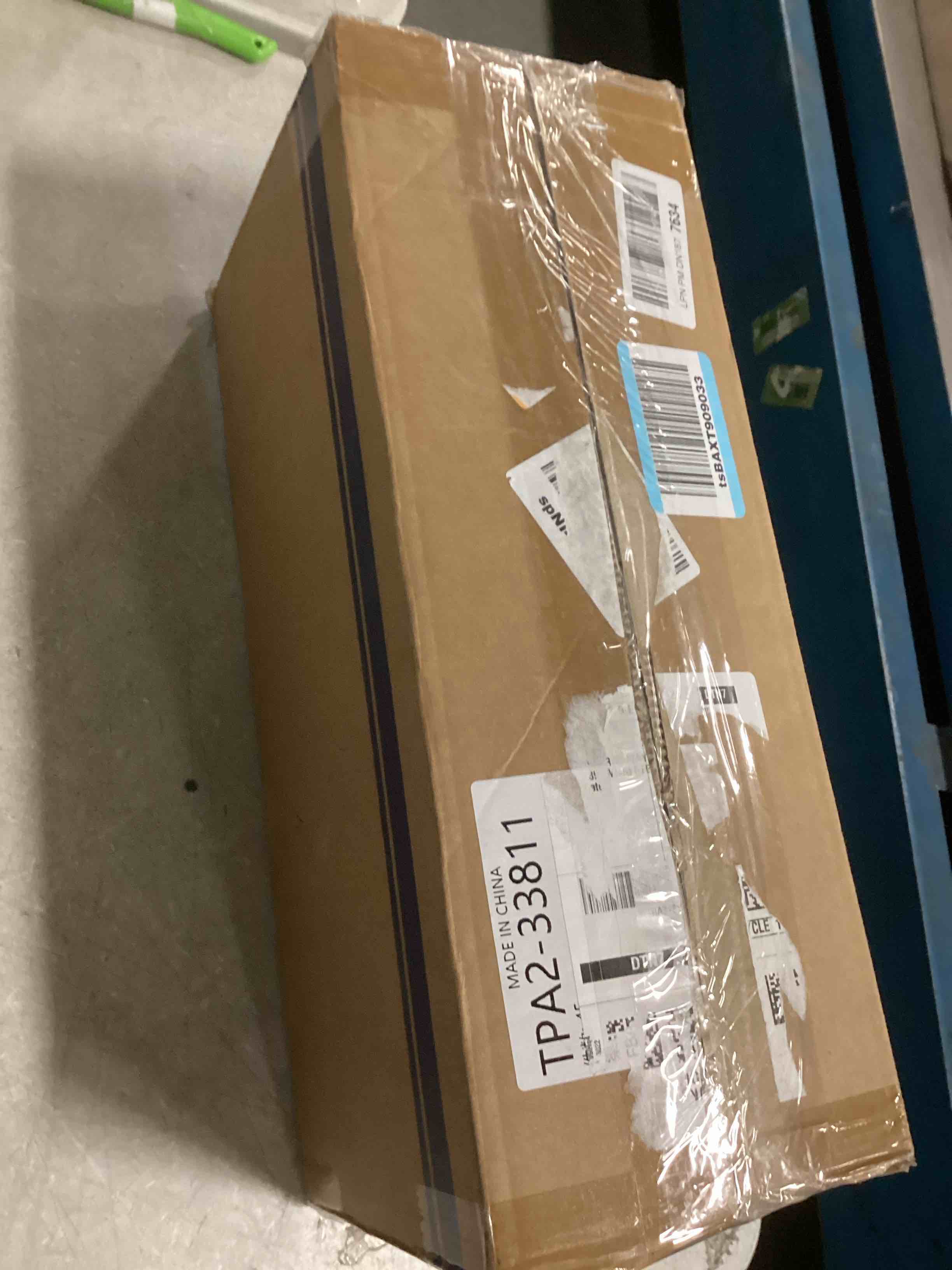 https://s3.amazonaws.com/lotting-images-prod/bidfta/BRN1671521_1738068275770.jpeg