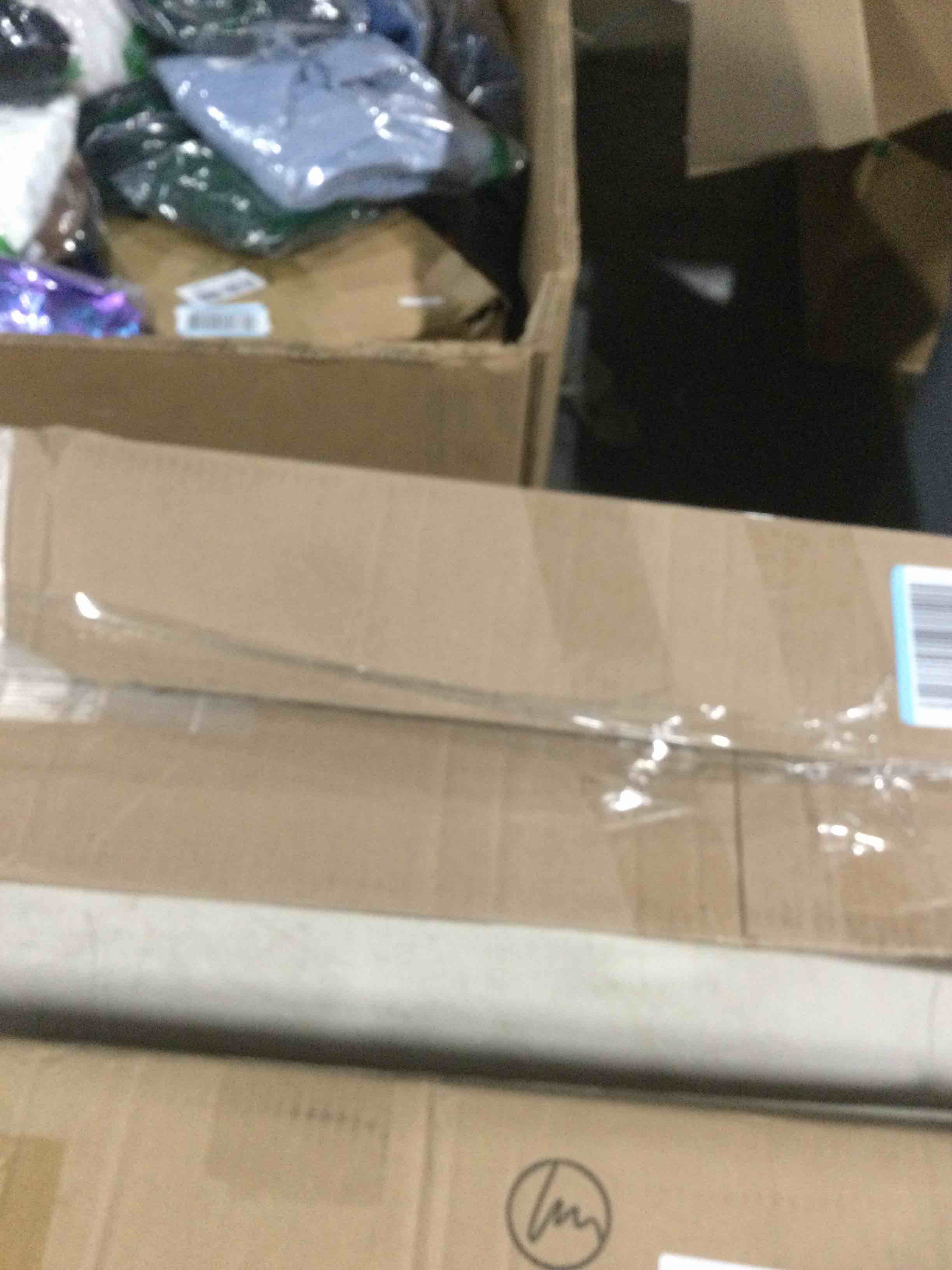 https://s3.amazonaws.com/lotting-images-prod/bidfta/BRN1675309_1731968094121.jpeg