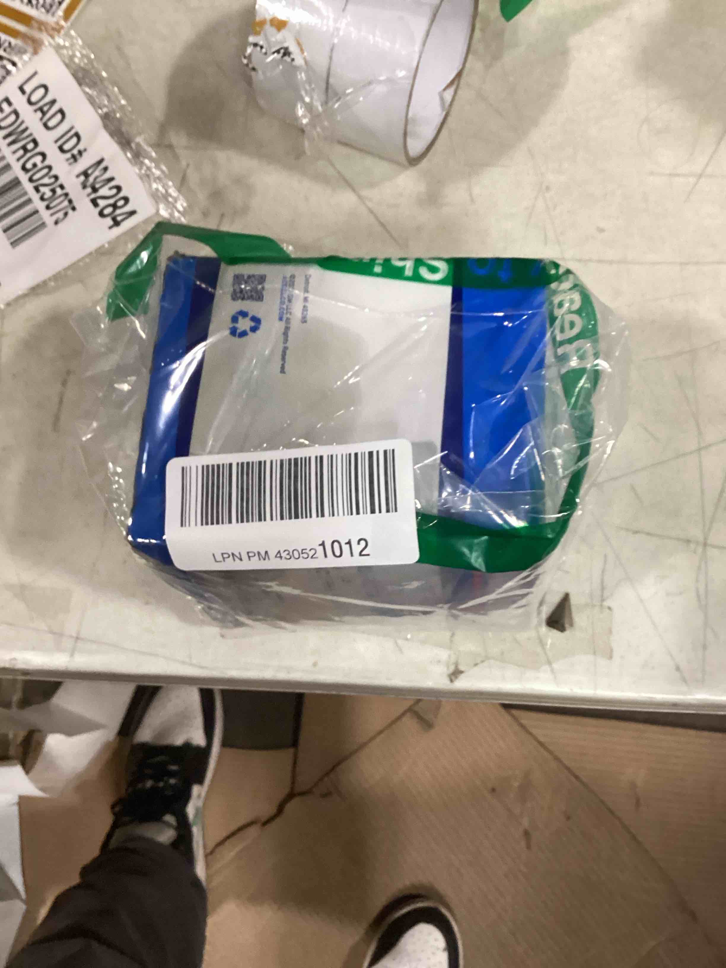 https://s3.amazonaws.com/lotting-images-prod/bidfta/BRN1679227_1733324781348.jpeg