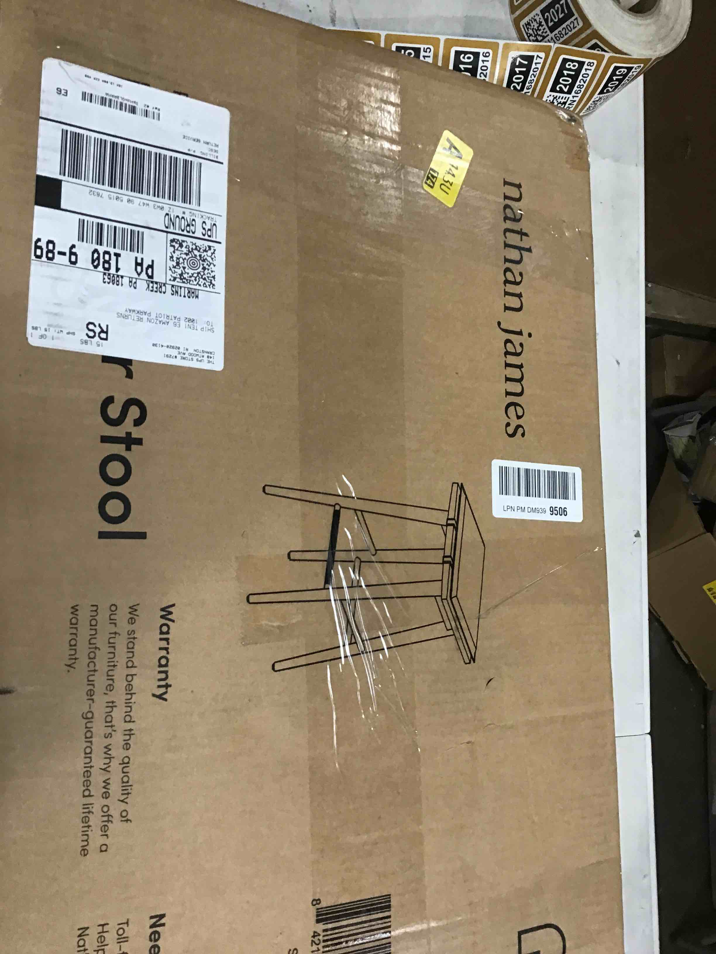 https://s3.amazonaws.com/lotting-images-prod/bidfta/BRN1682006_1737471663291.jpeg