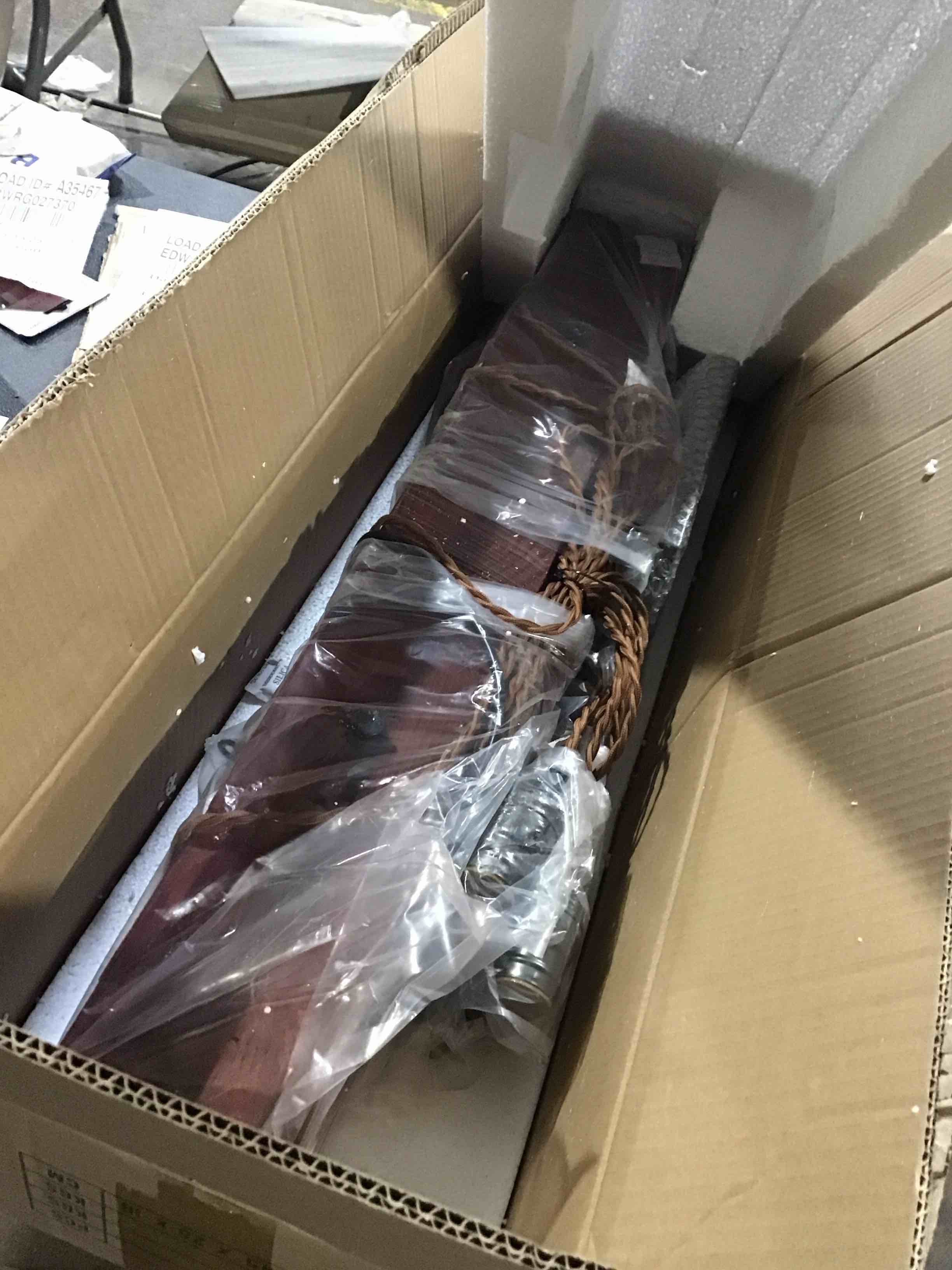 l8 light bulb chandaler