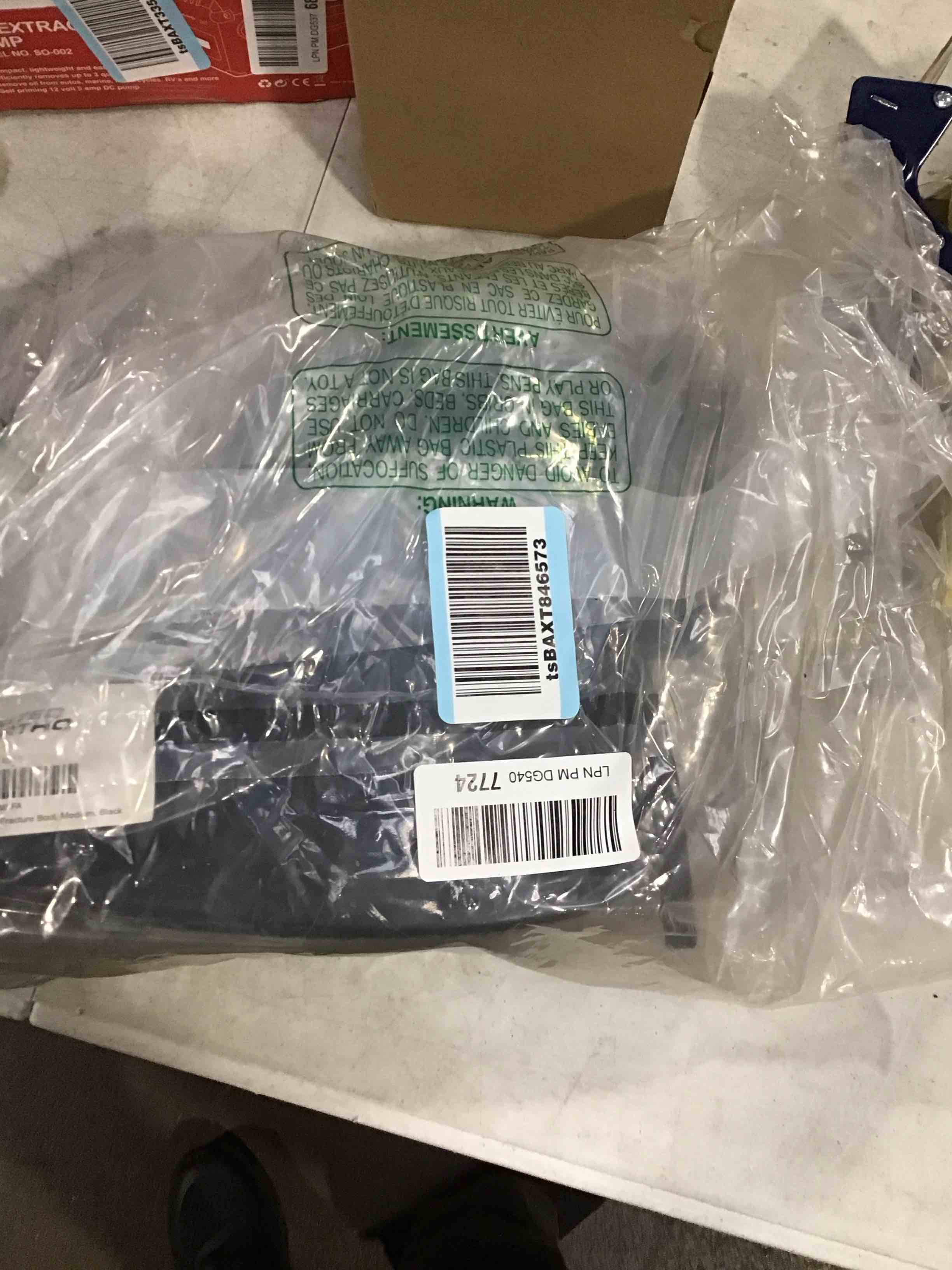 https://s3.amazonaws.com/lotting-images-prod/bidfta/BRN1682551_1738157217324.jpeg