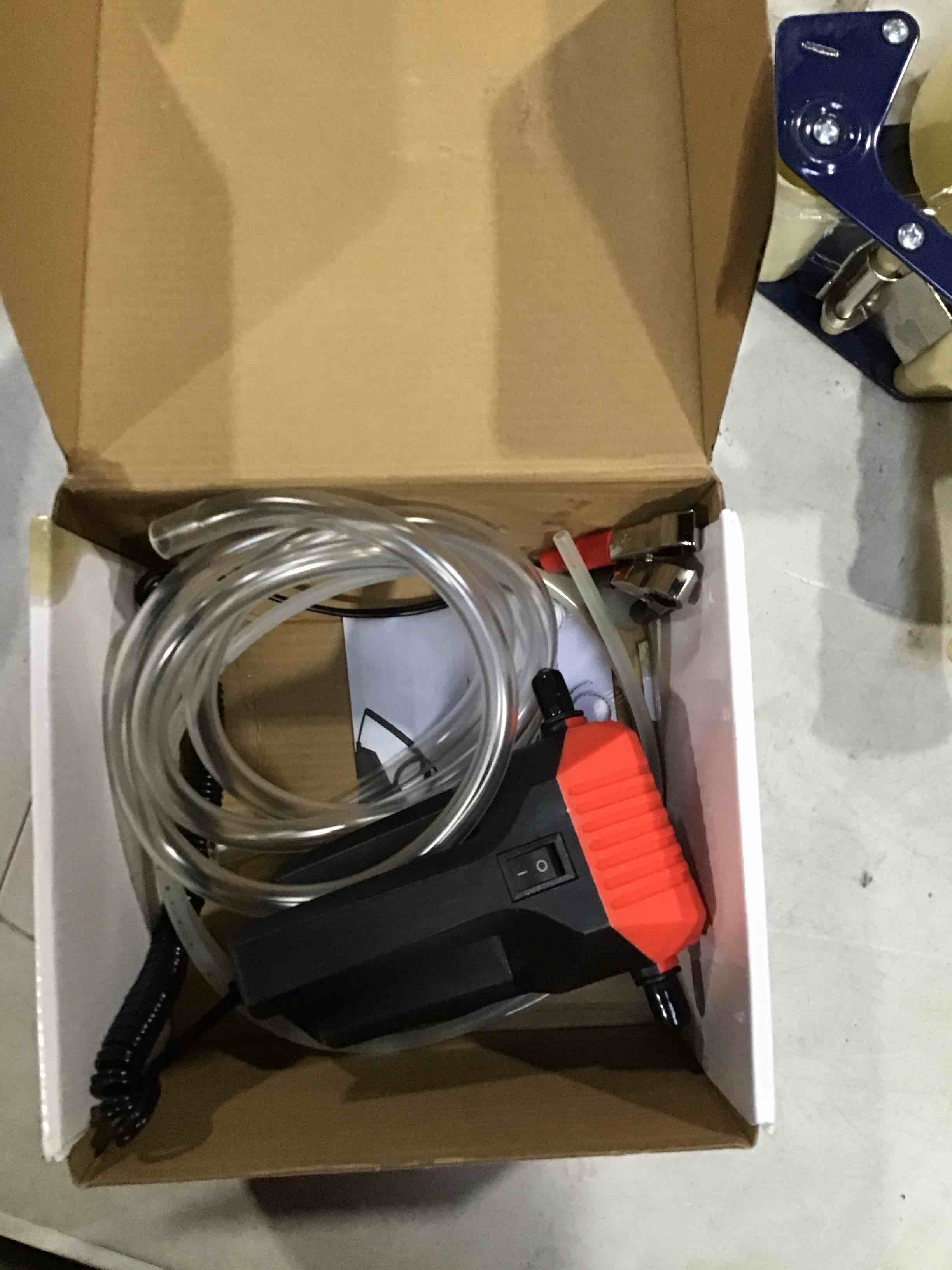 https://s3.amazonaws.com/lotting-images-prod/bidfta/BRN1682553_1738157463017.jpeg