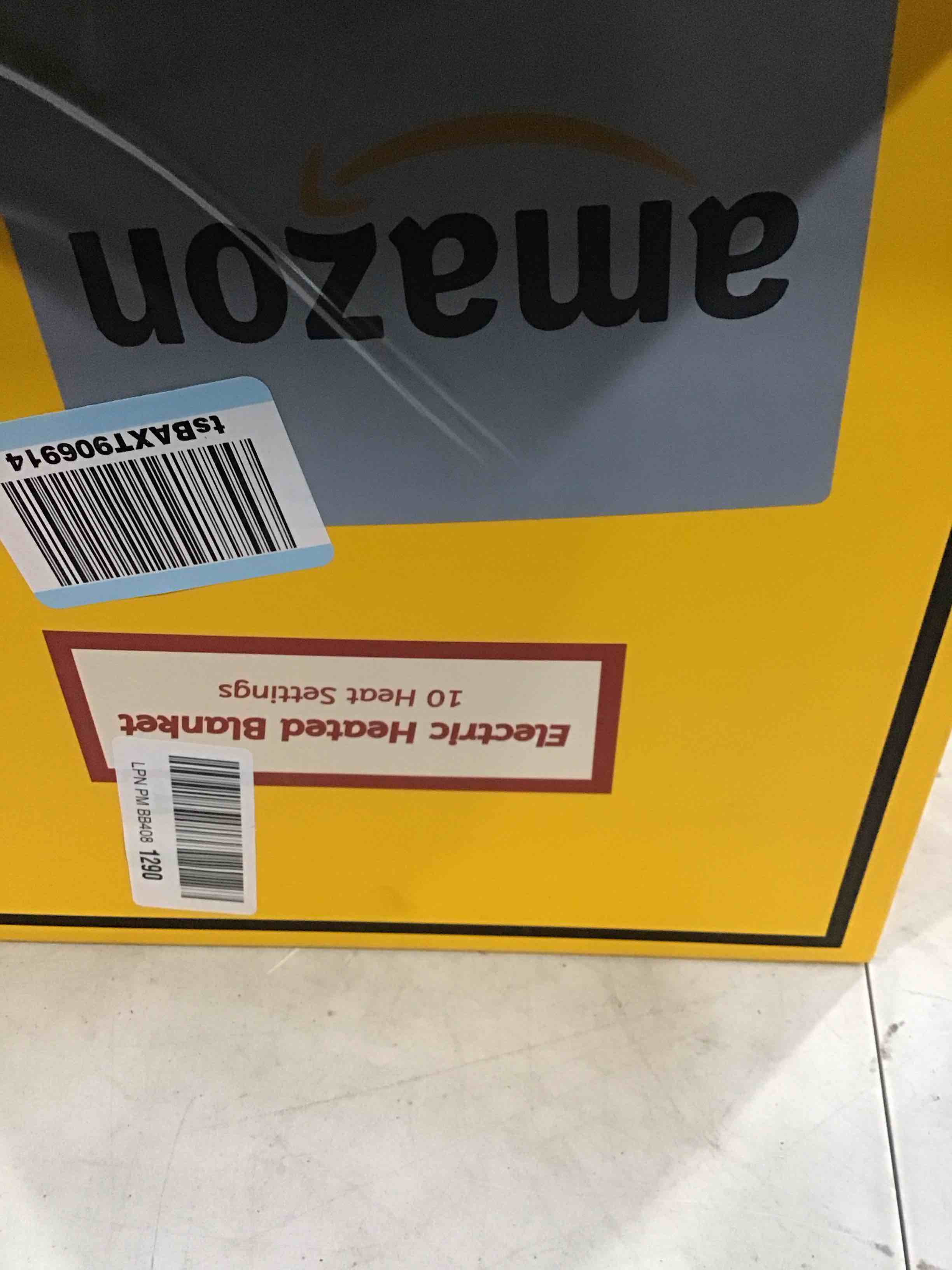 https://s3.amazonaws.com/lotting-images-prod/bidfta/BRN1682565_1738158478980.jpeg