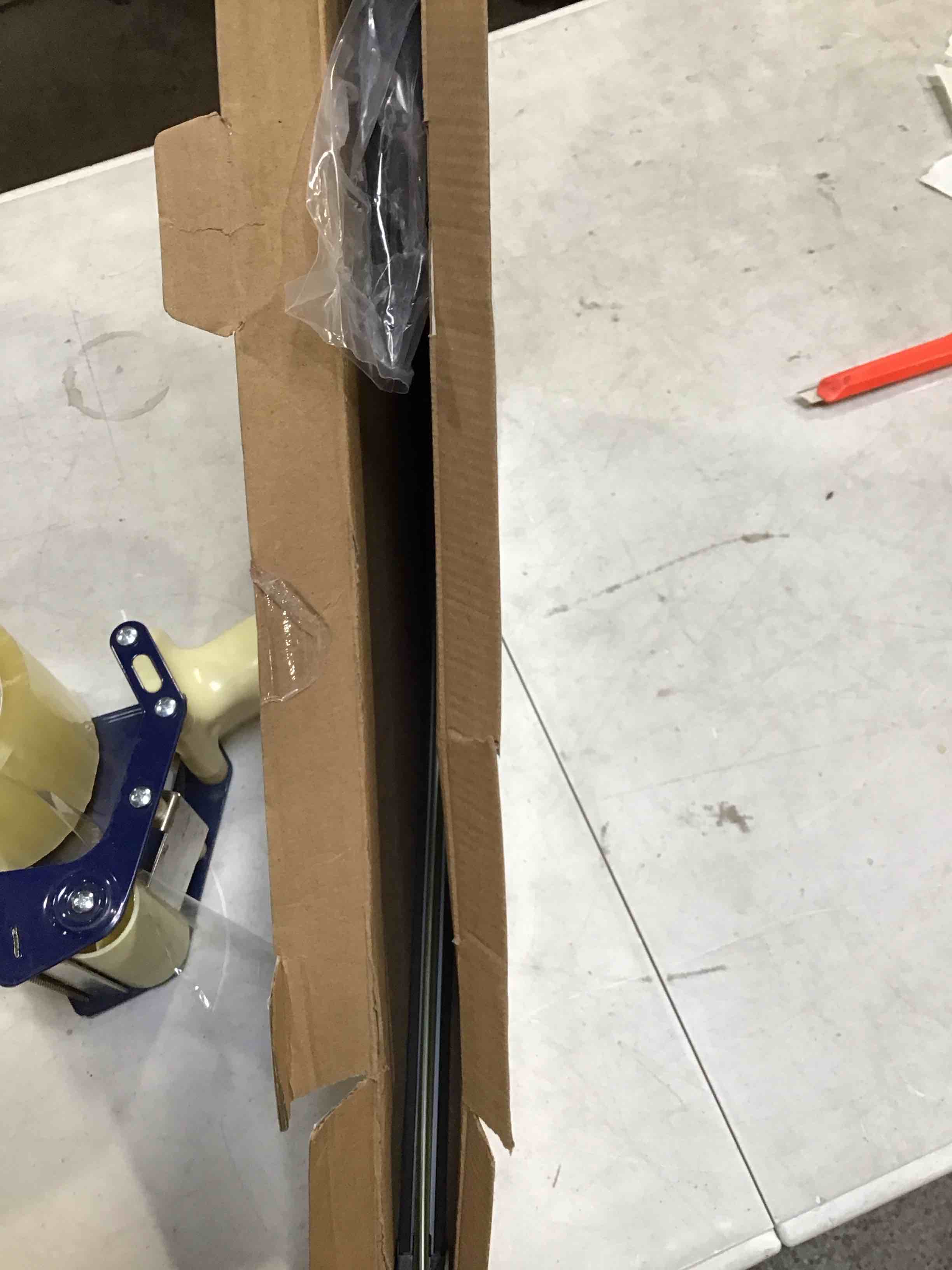 https://s3.amazonaws.com/lotting-images-prod/bidfta/BRN1682592_1738162585936.jpeg