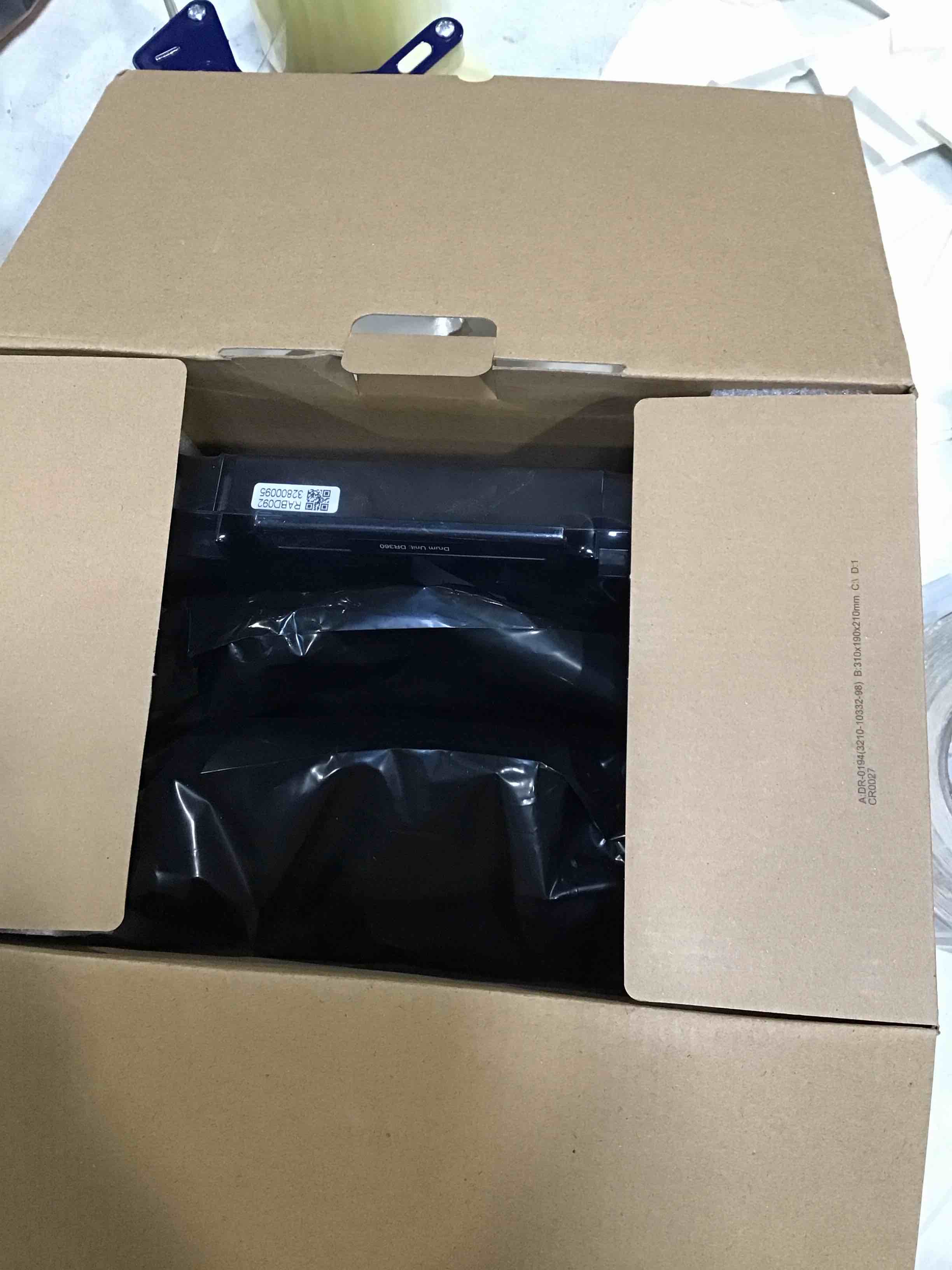 https://s3.amazonaws.com/lotting-images-prod/bidfta/BRN1682610_1738165577730.jpeg