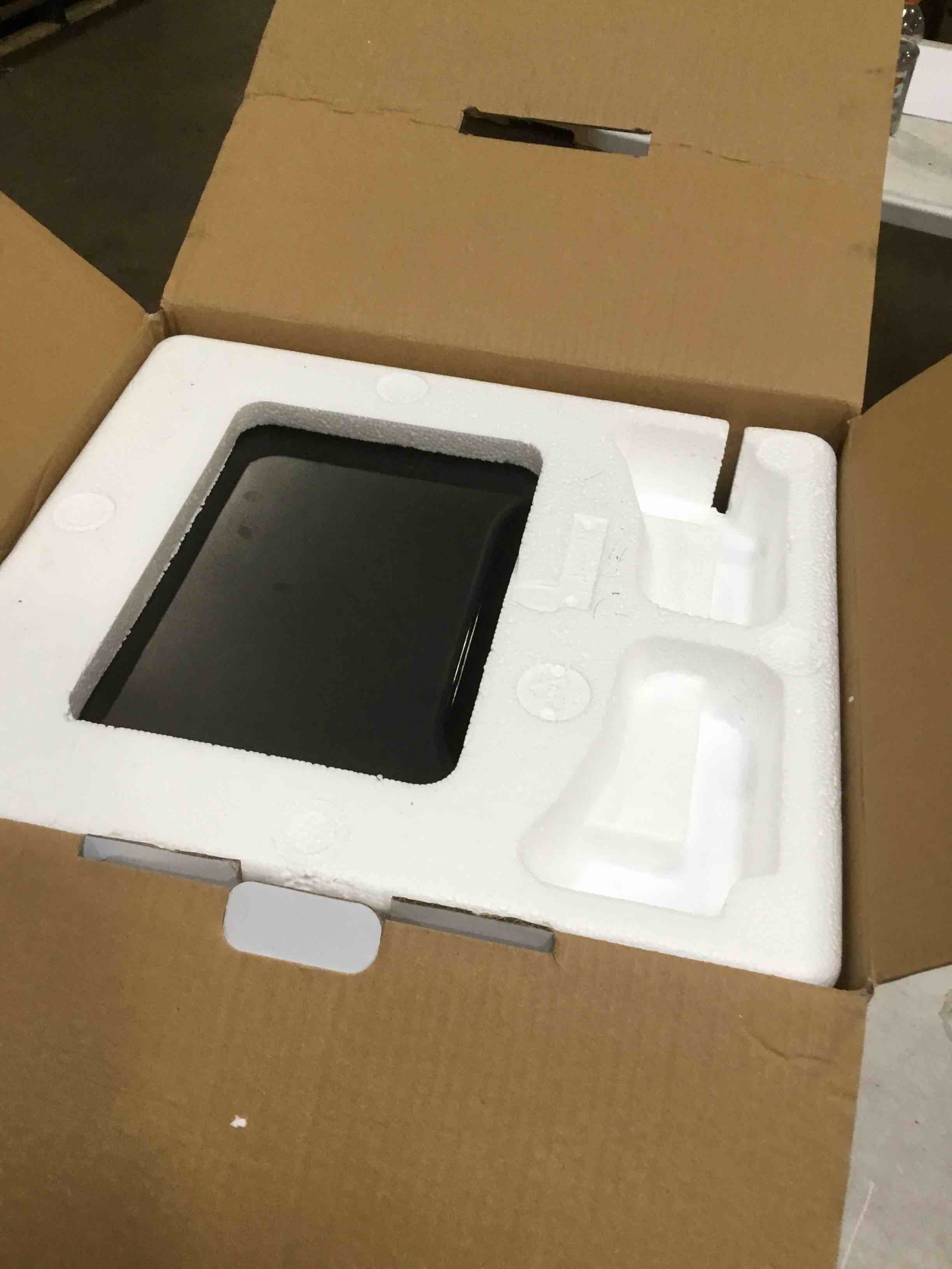 https://s3.amazonaws.com/lotting-images-prod/bidfta/BRN1682989_1738352566355.jpeg