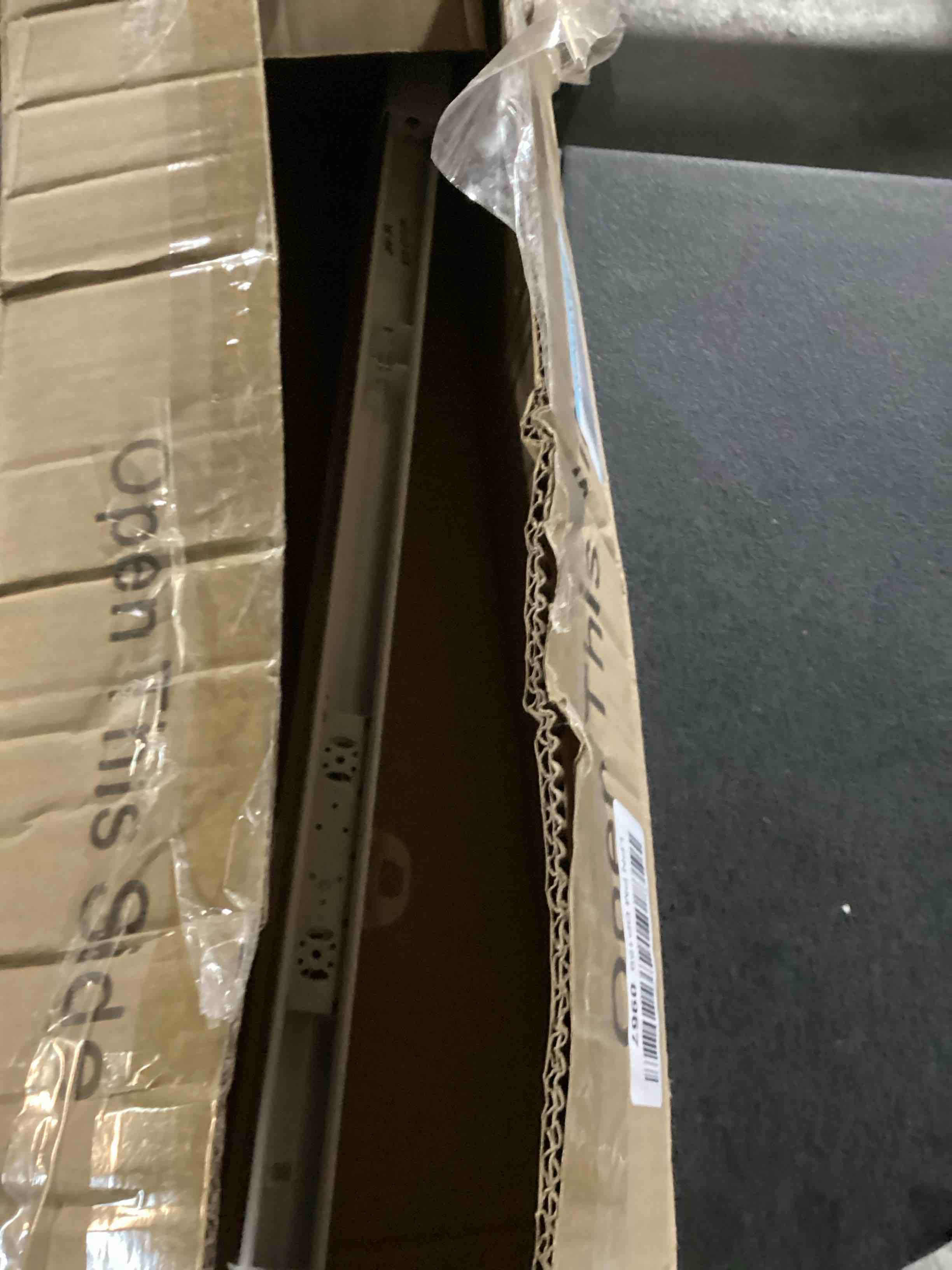 https://s3.amazonaws.com/lotting-images-prod/bidfta/BRN1683895_1741362790628.jpeg