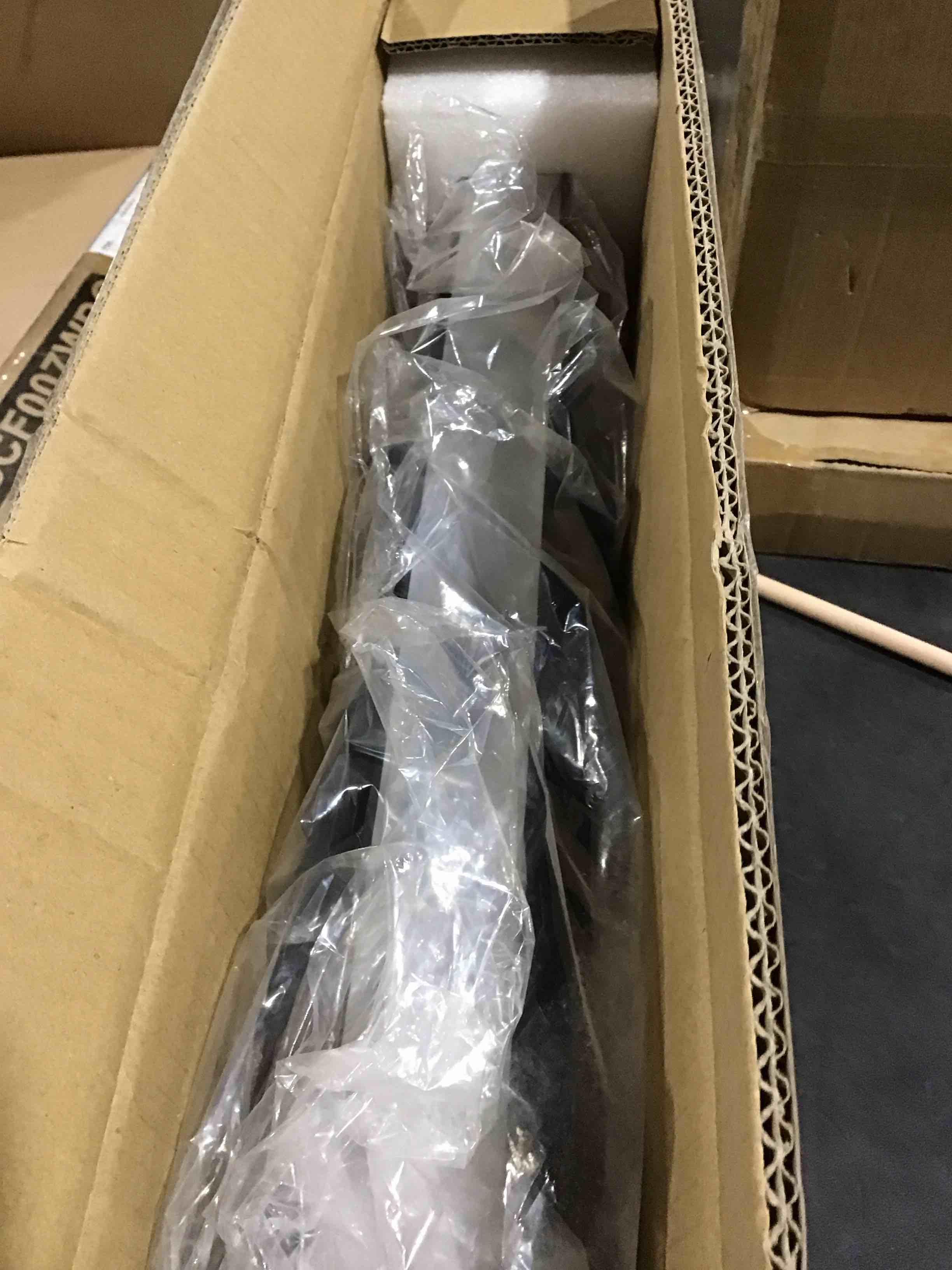 https://s3.amazonaws.com/lotting-images-prod/bidfta/BRN1683995_1741872126363.jpeg